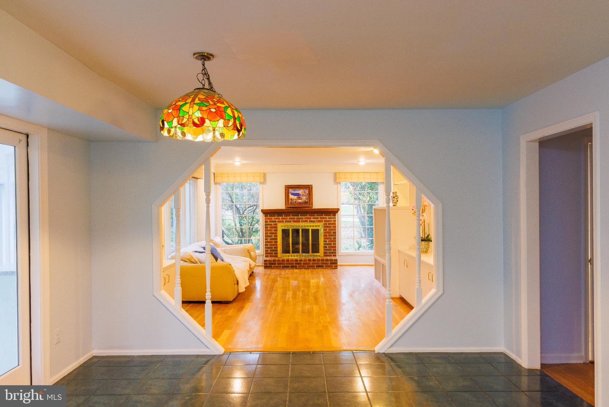 MAPLE GLEN - Residential