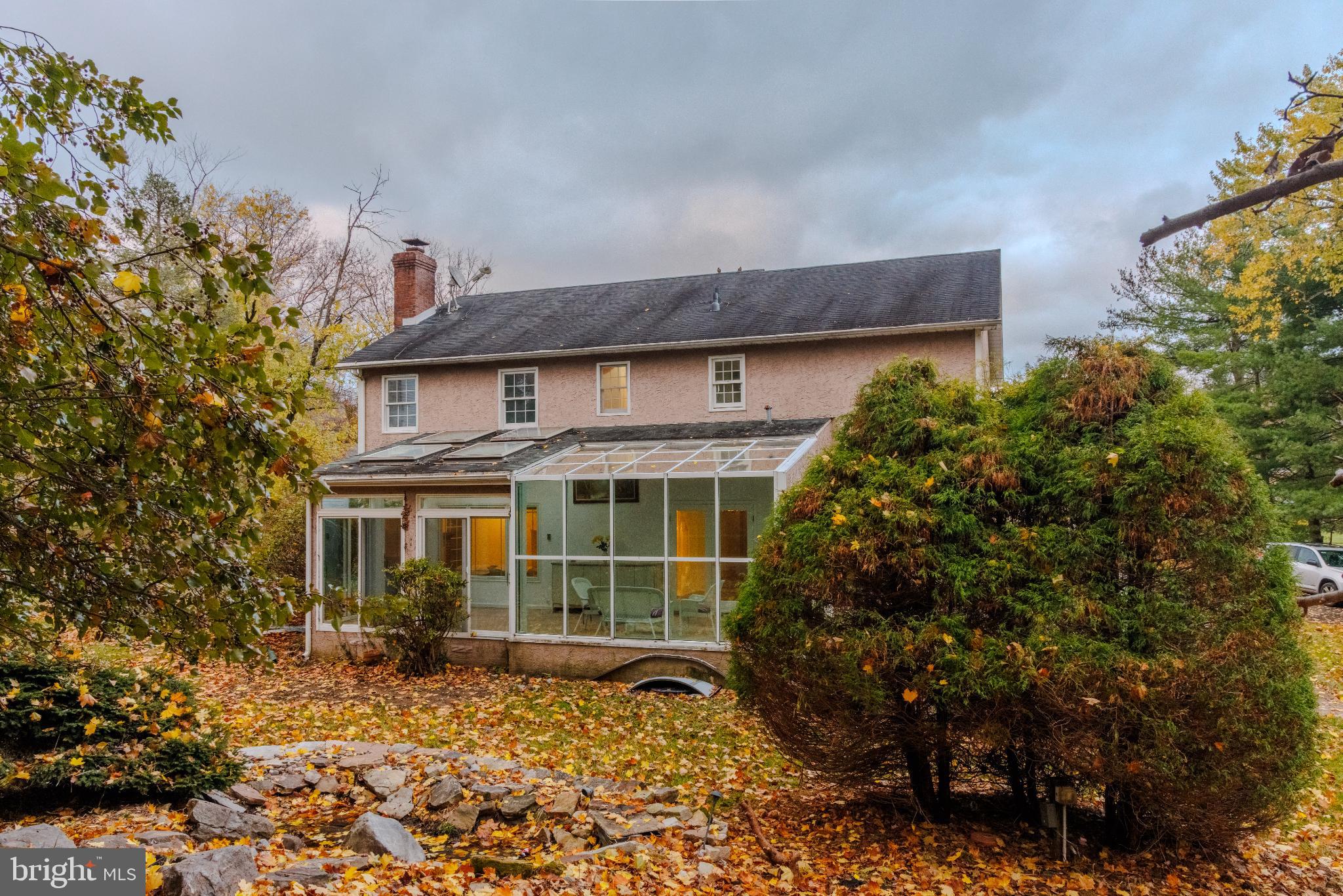 MAPLE GLEN - Residential