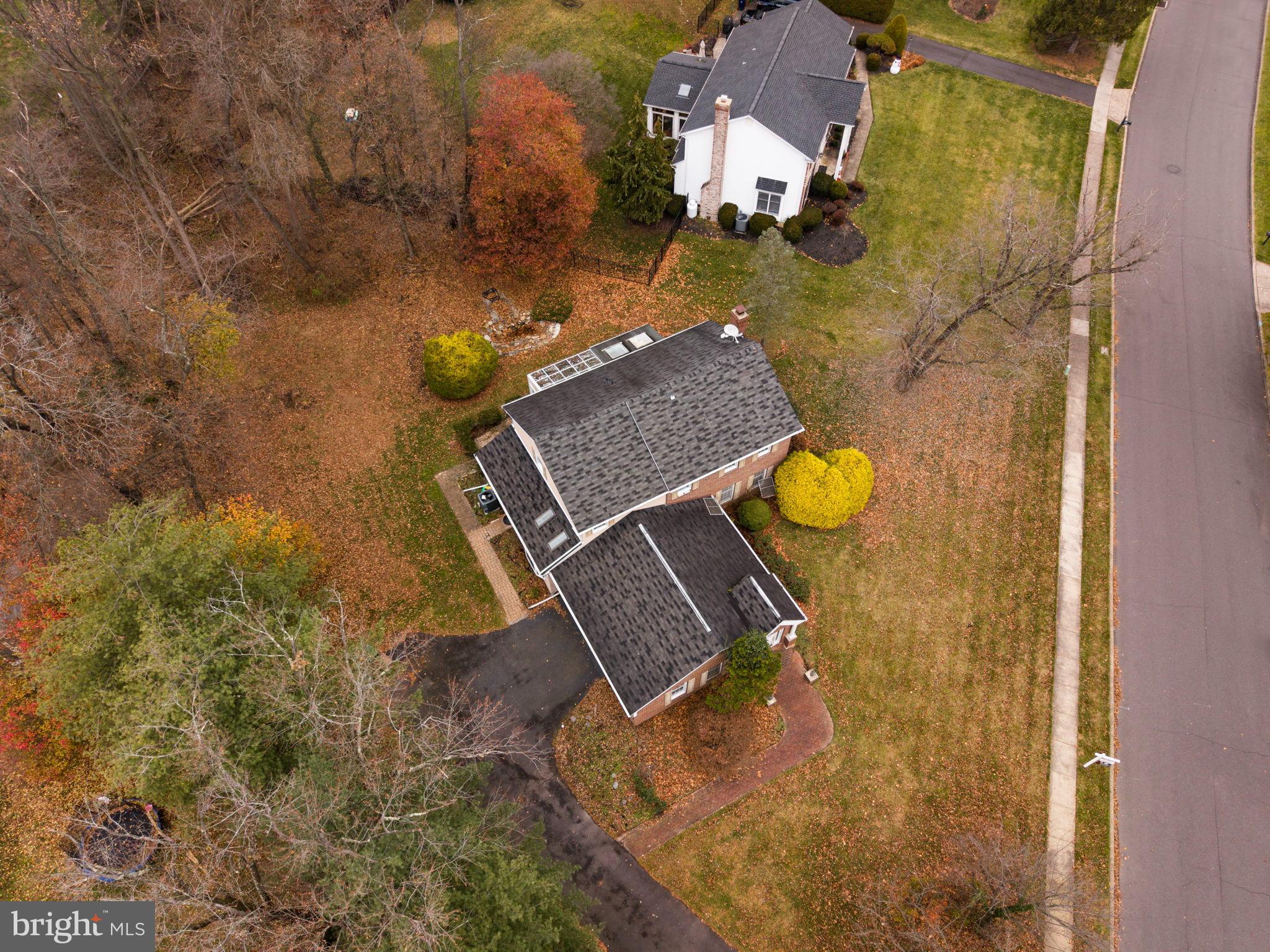 MAPLE GLEN - Residential