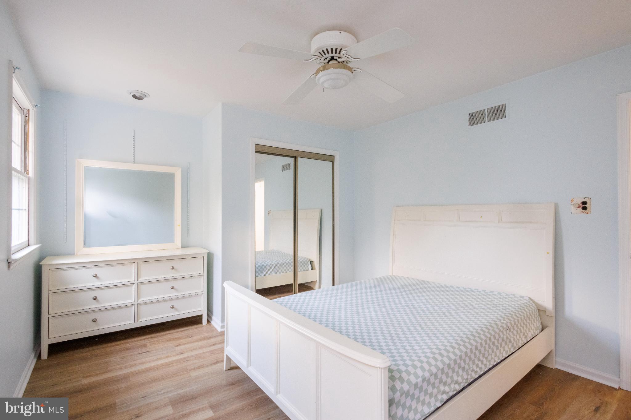 MAPLE GLEN - Residential