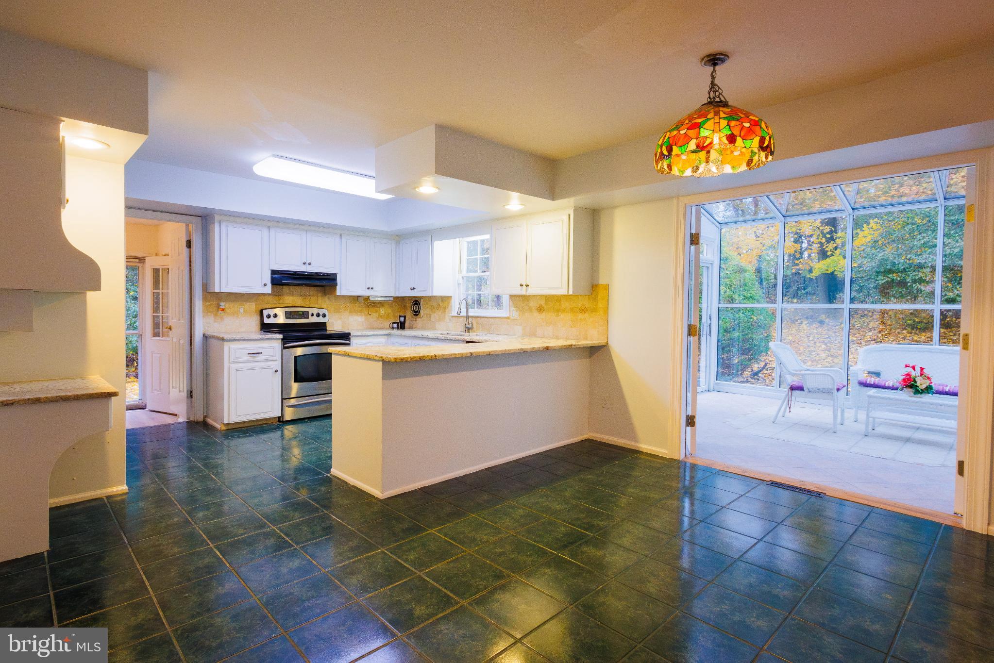 MAPLE GLEN - Residential