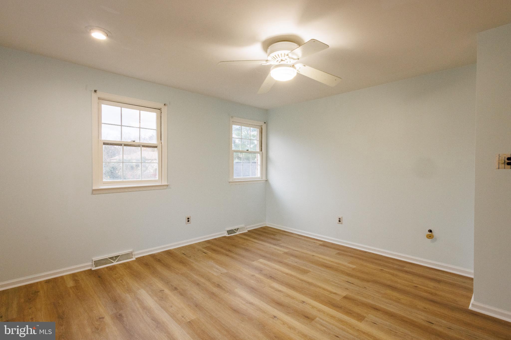 MAPLE GLEN - Residential