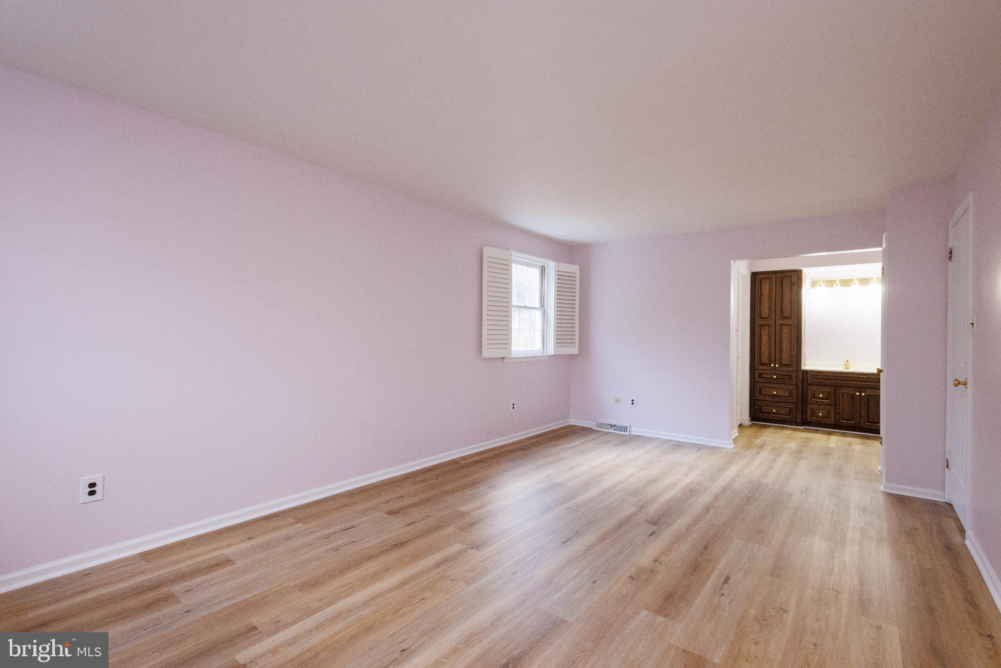 MAPLE GLEN - Residential