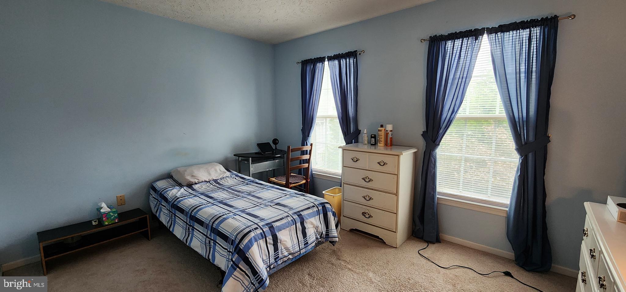 JAMES CREEK - Residential