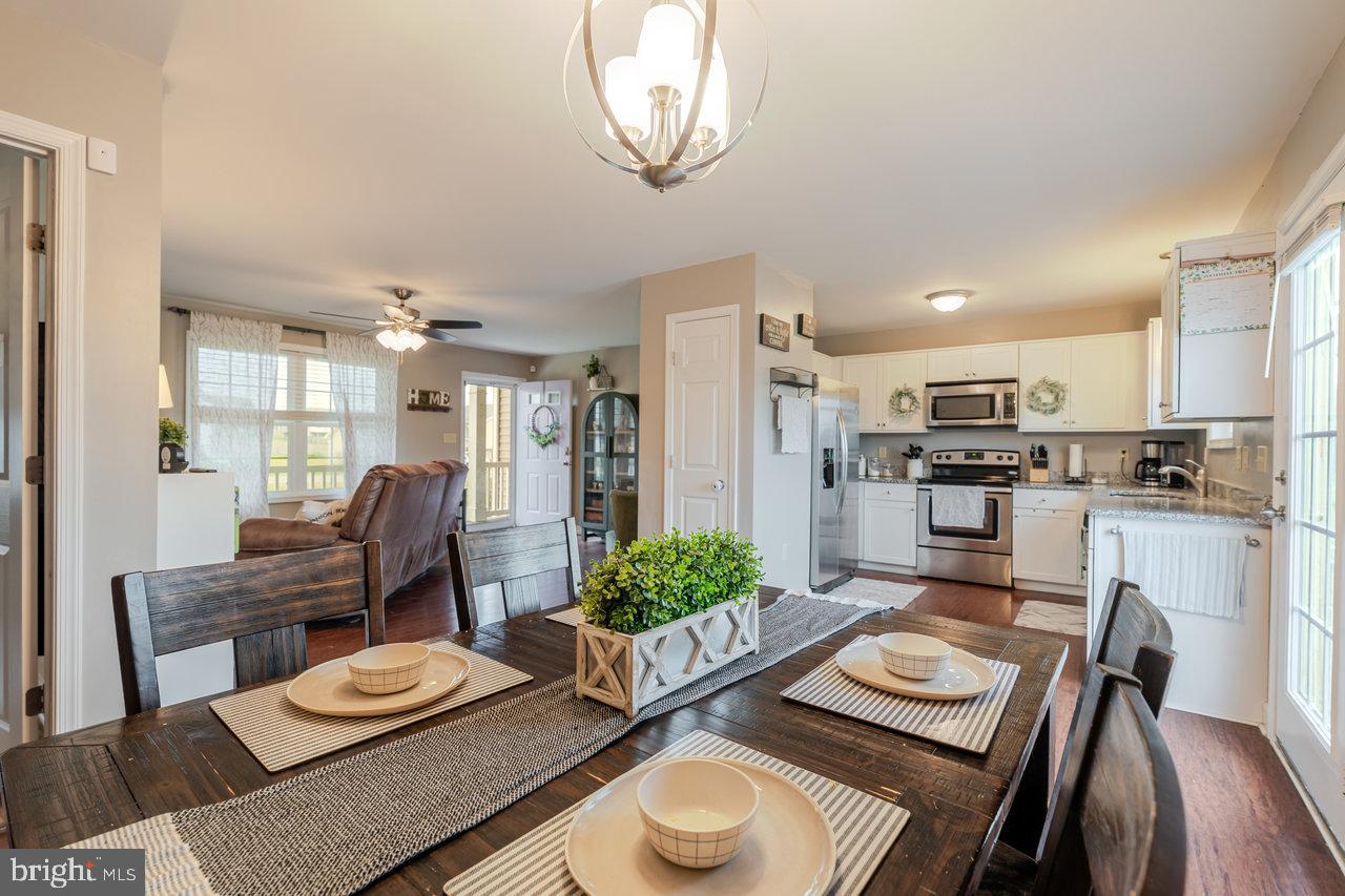 ELIZABETH STATION - Residential