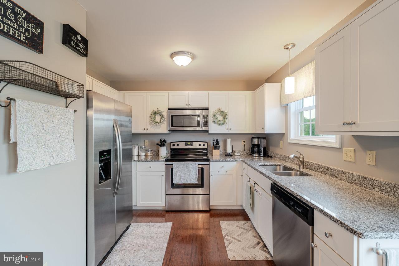 ELIZABETH STATION - Residential