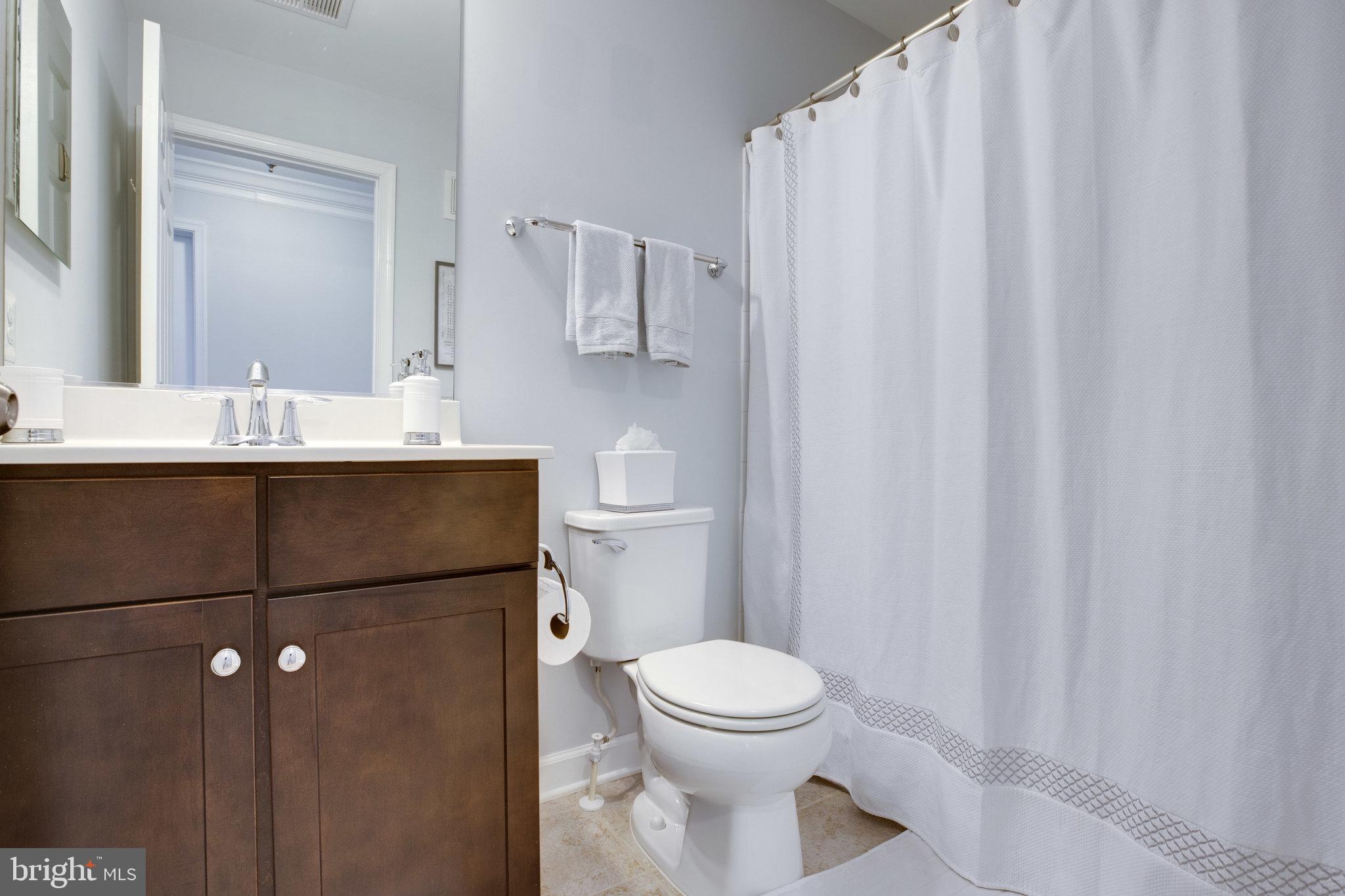 EAST GATE 3 CONDOMINIUM - Residential