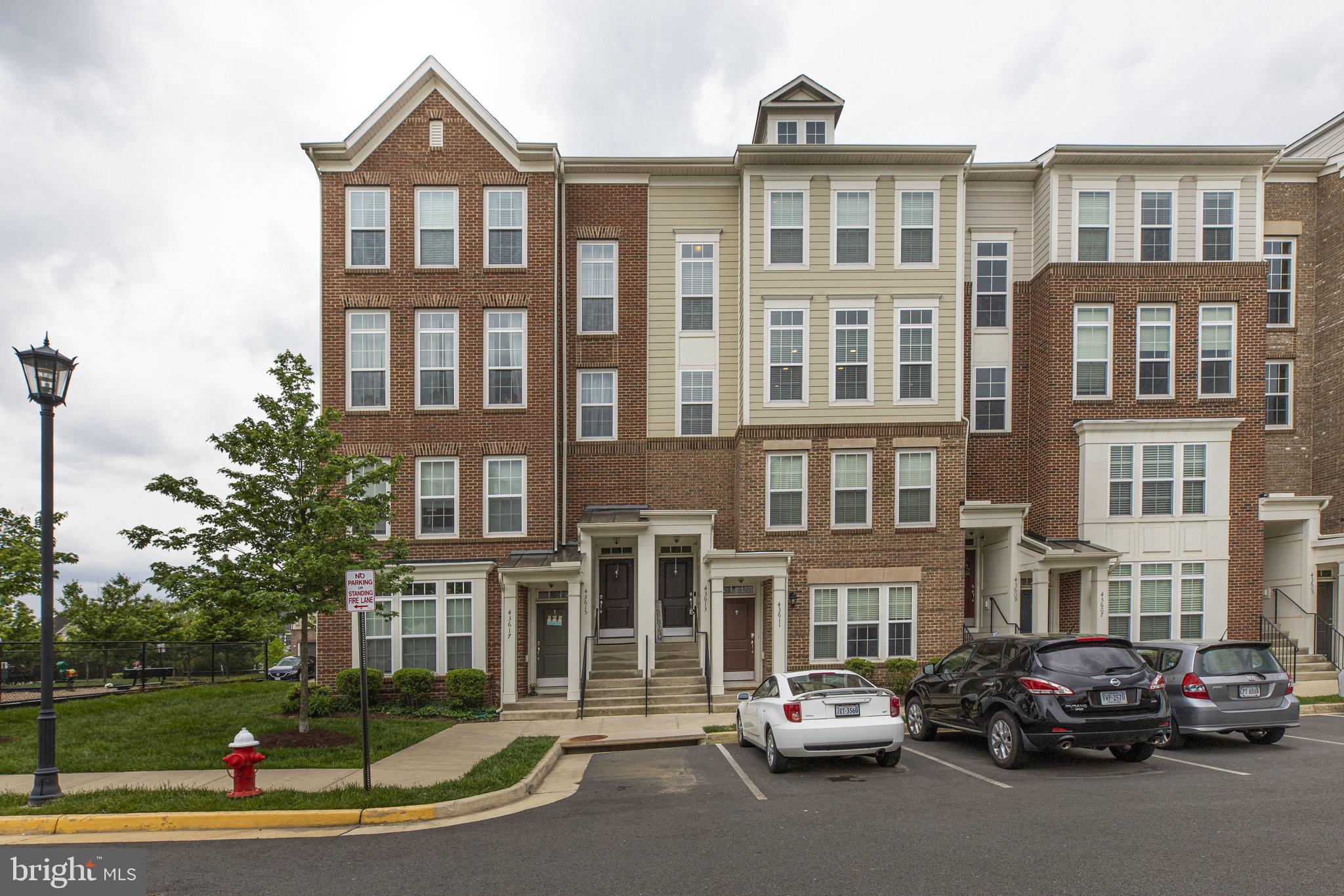 EAST GATE 3 CONDOMINIUM - Residential