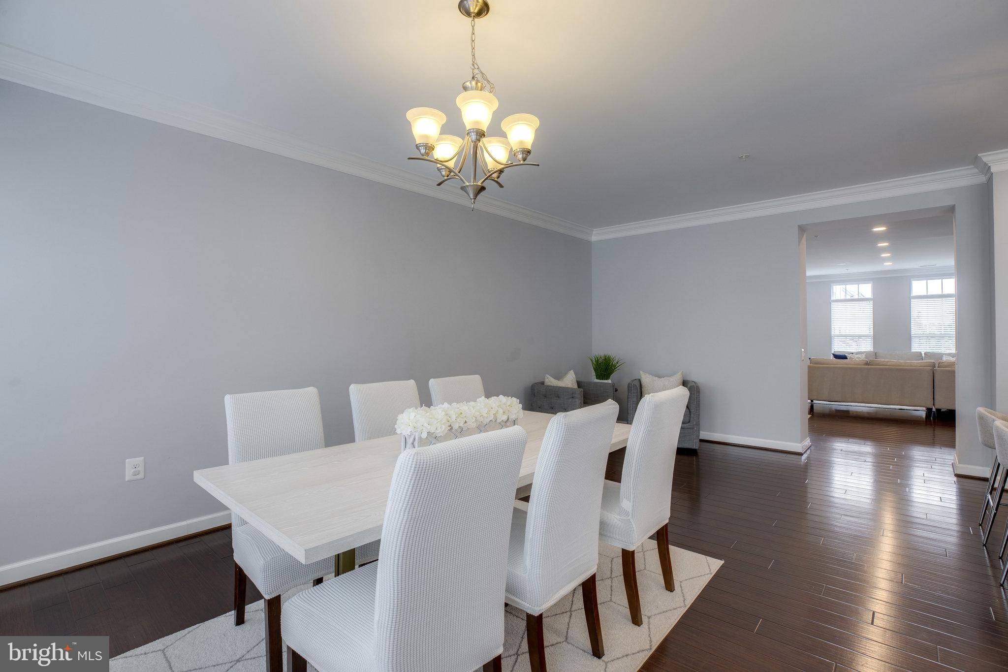 EAST GATE 3 CONDOMINIUM - Residential