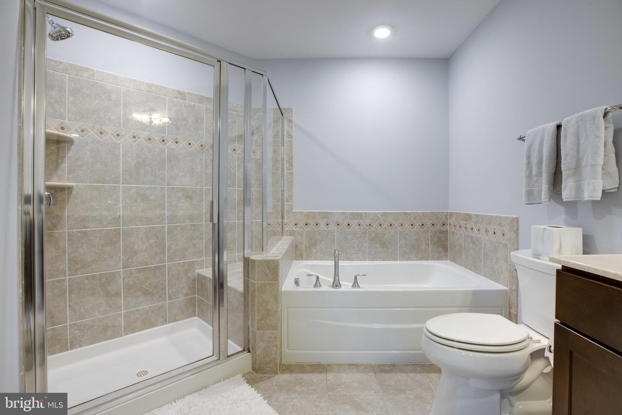 EAST GATE 3 CONDOMINIUM - Residential