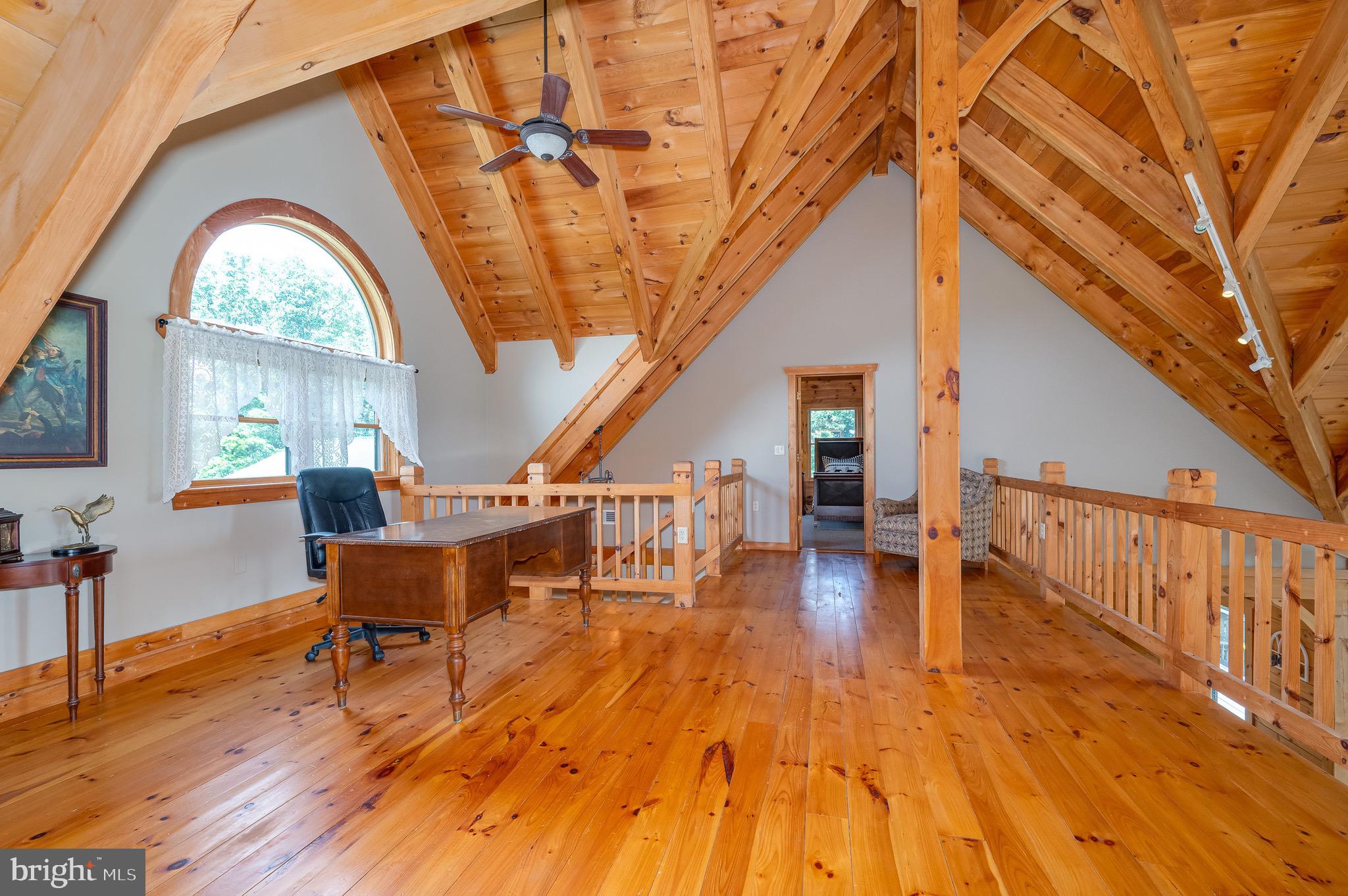 ASHTON WOODS - Residential