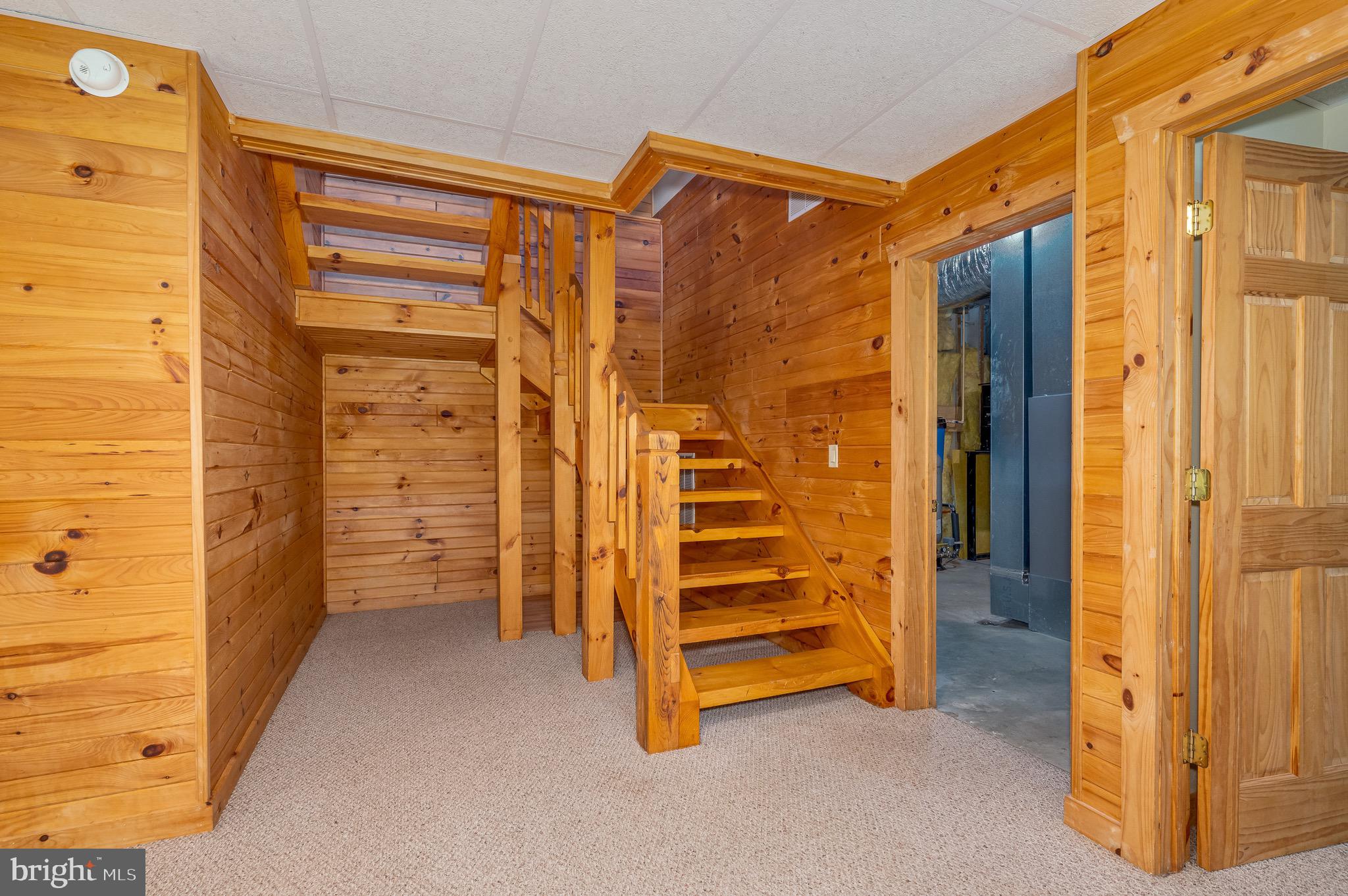 ASHTON WOODS - Residential