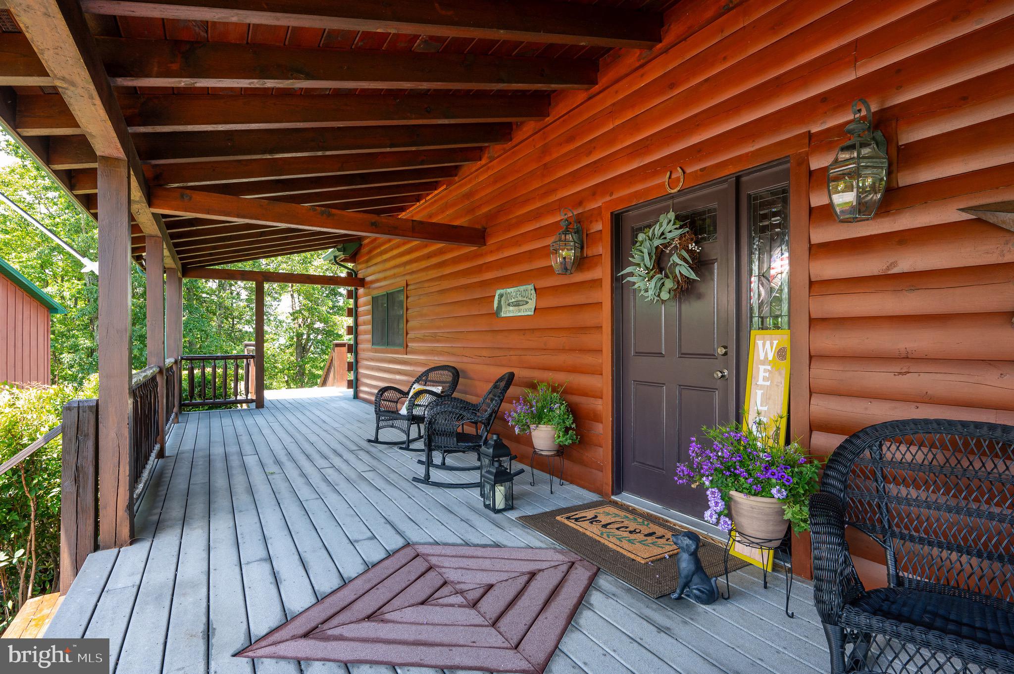 ASHTON WOODS - Residential