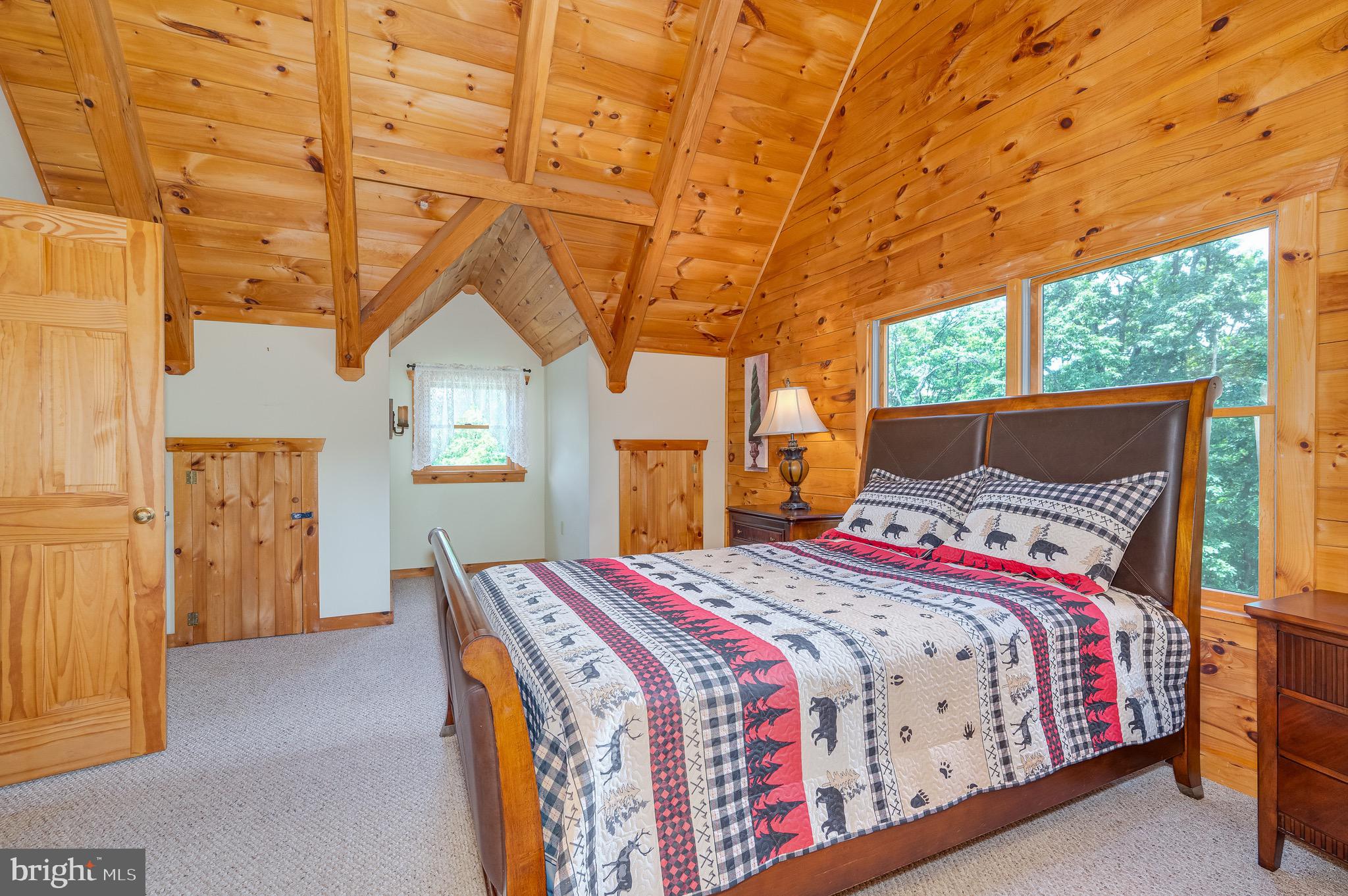 ASHTON WOODS - Residential