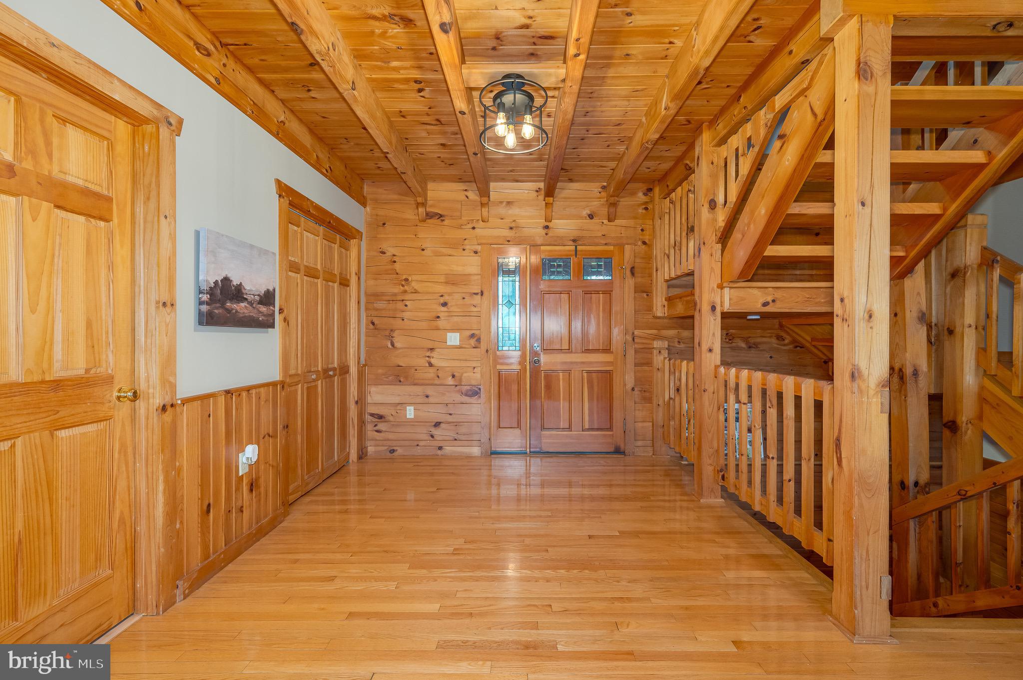 ASHTON WOODS - Residential