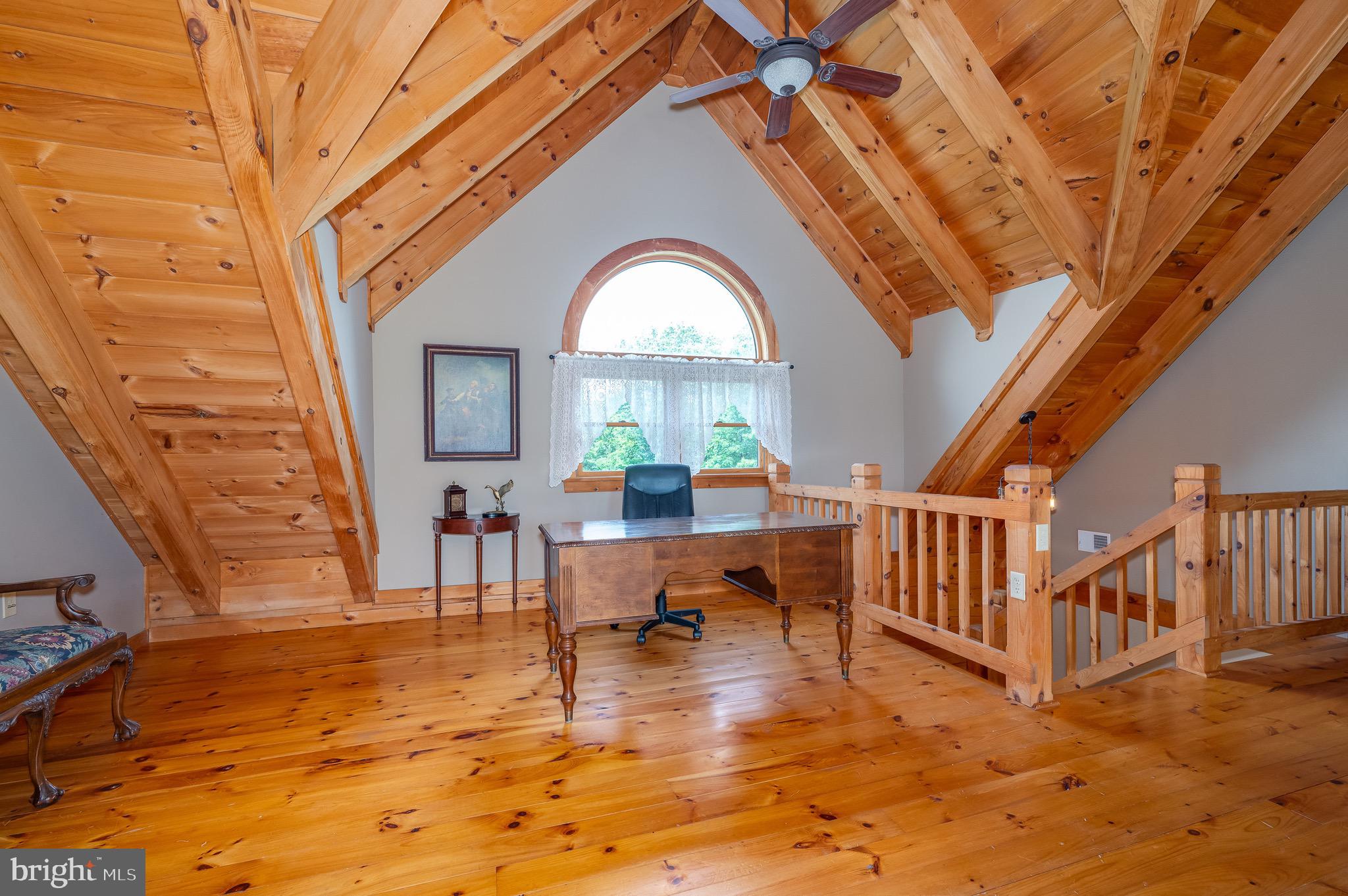 ASHTON WOODS - Residential