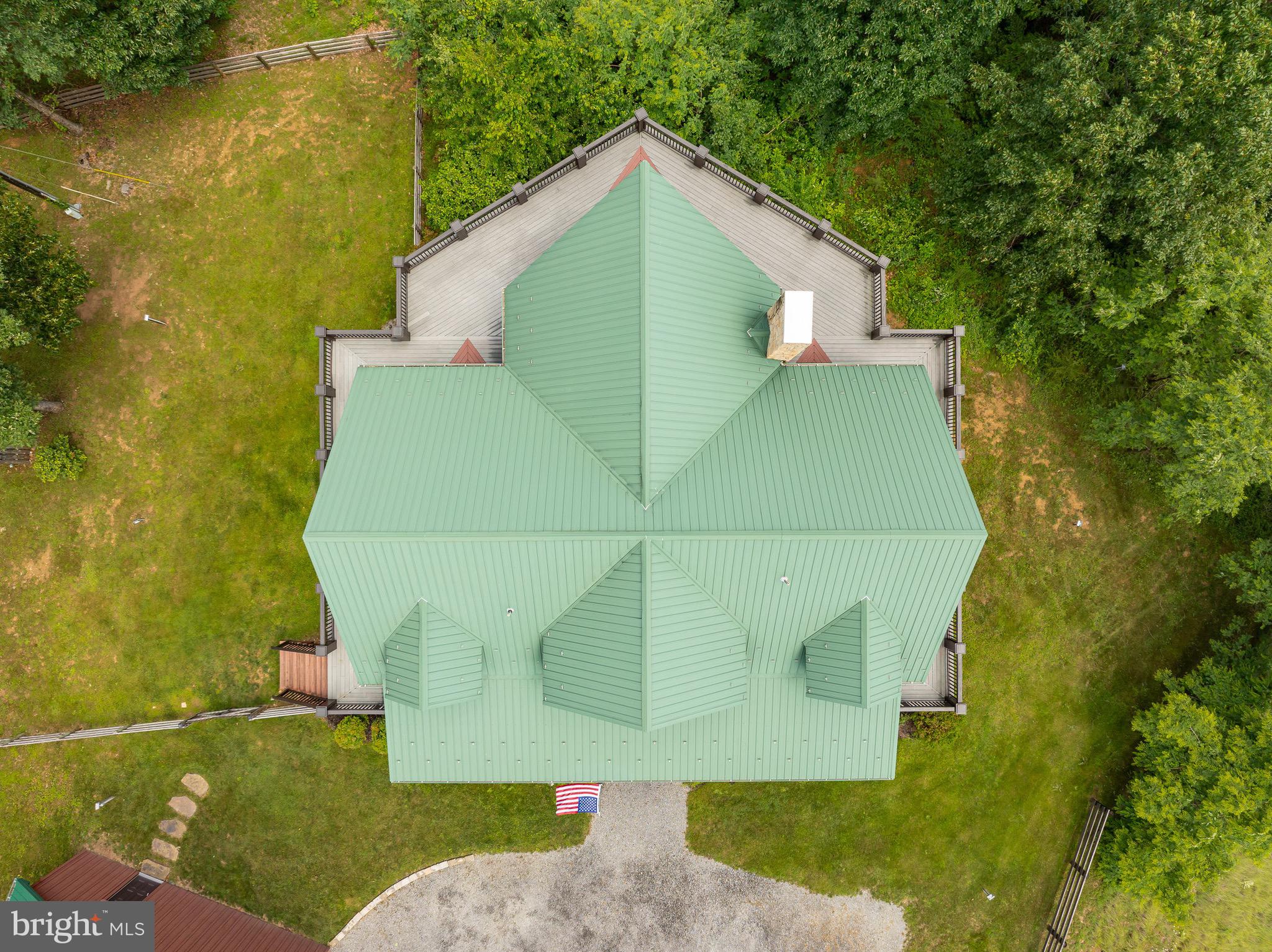 ASHTON WOODS - Residential