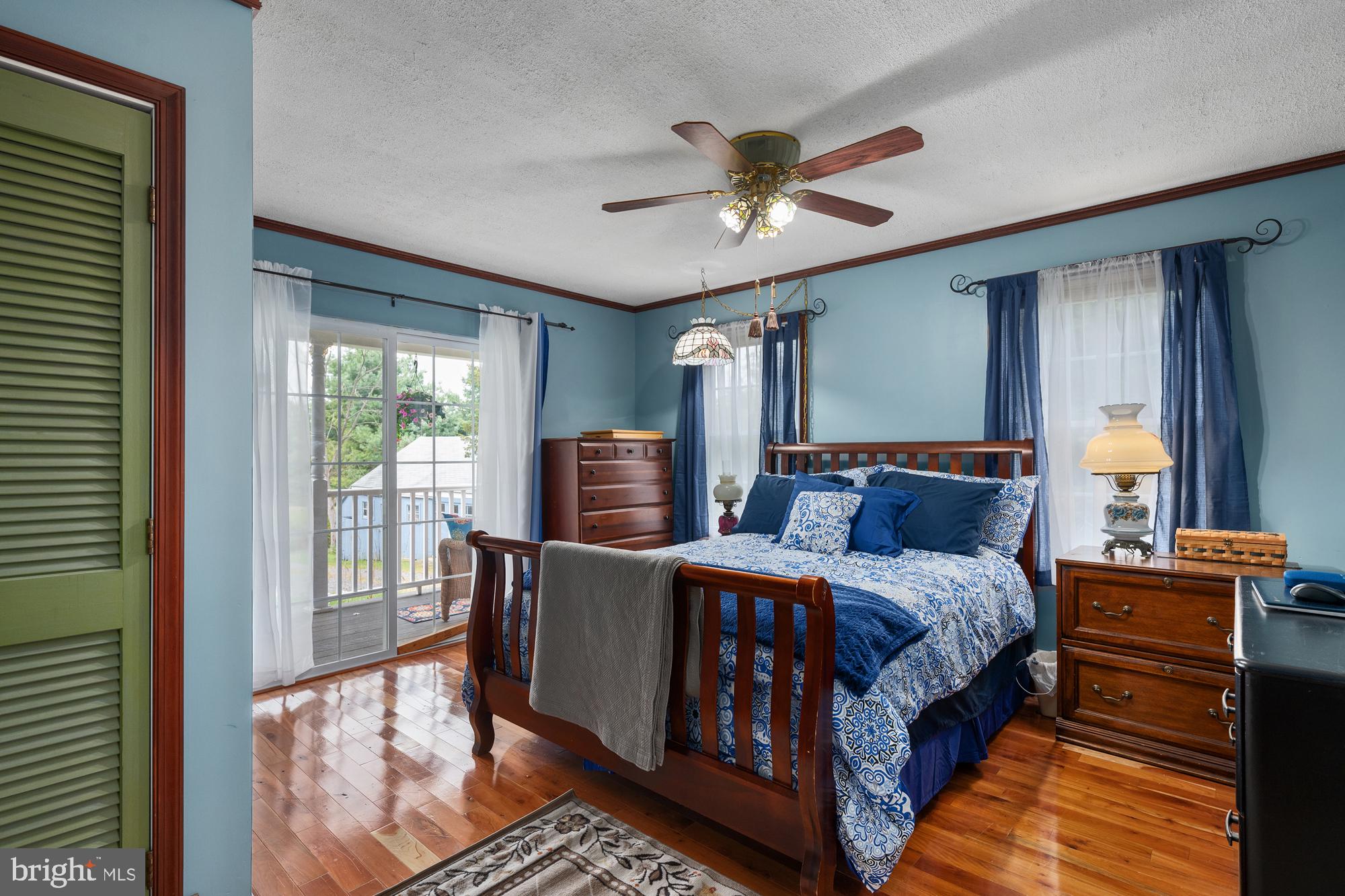 FOREST HILL - Residential