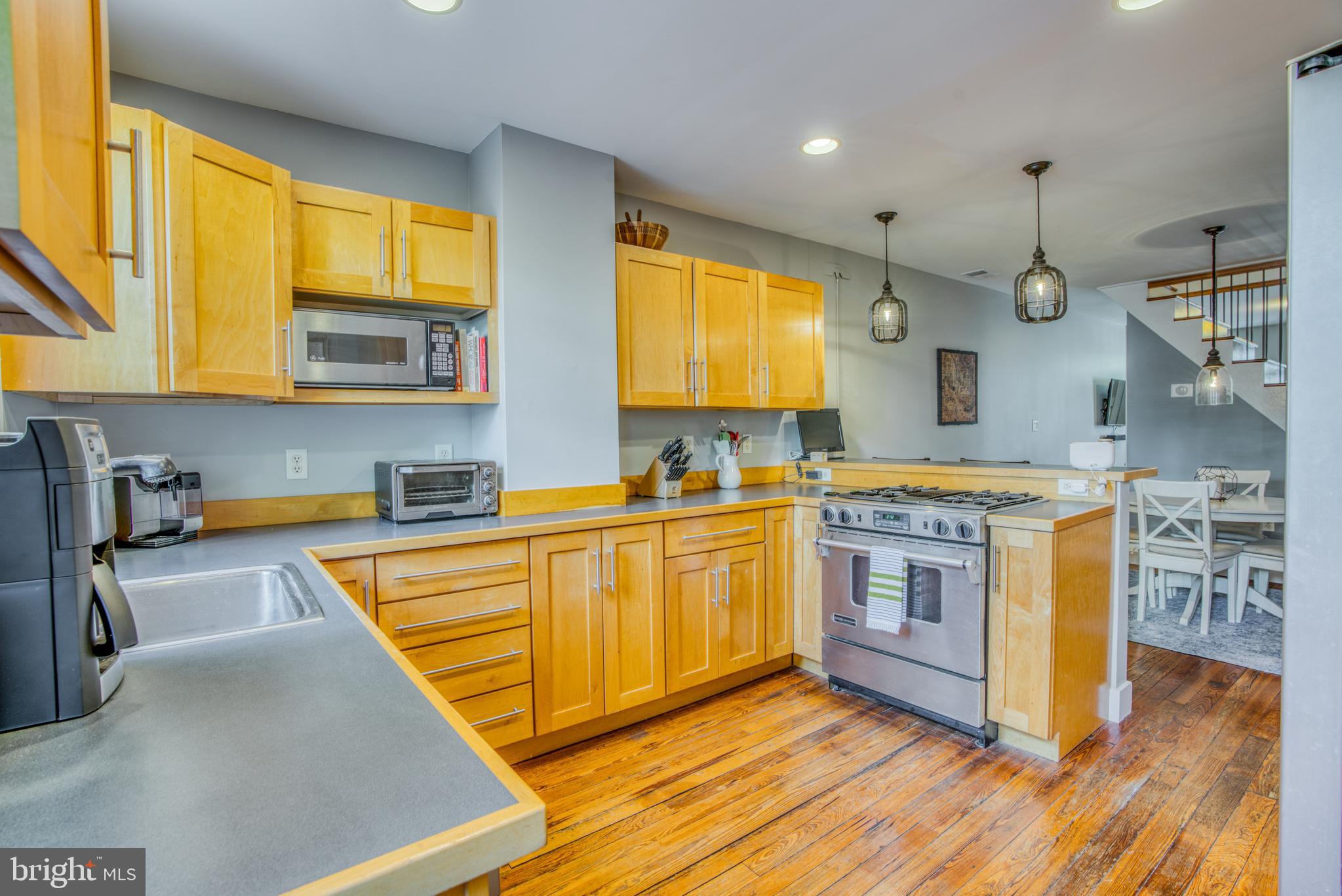 LOCUST POINT - Residential Lease