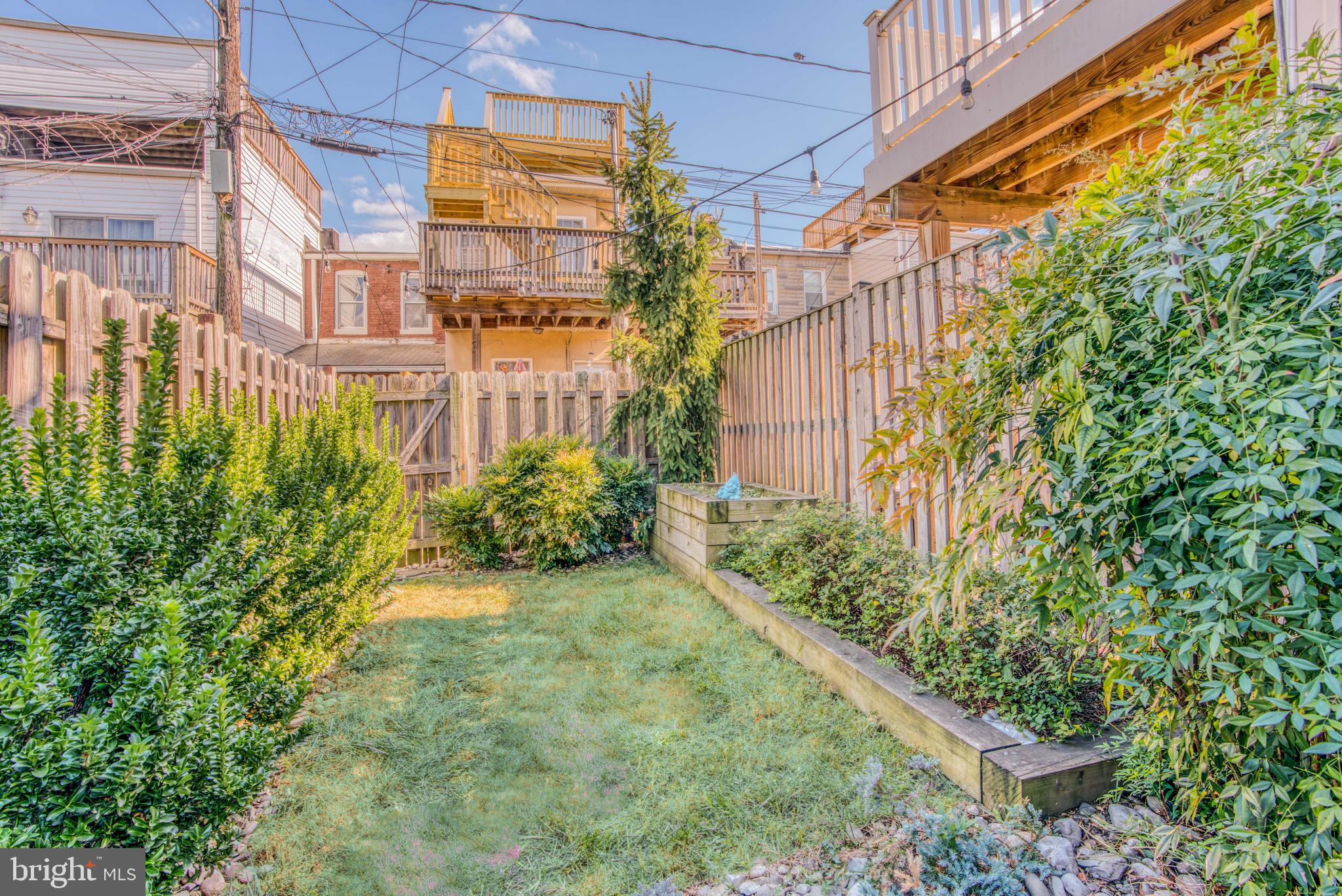 LOCUST POINT - Residential Lease