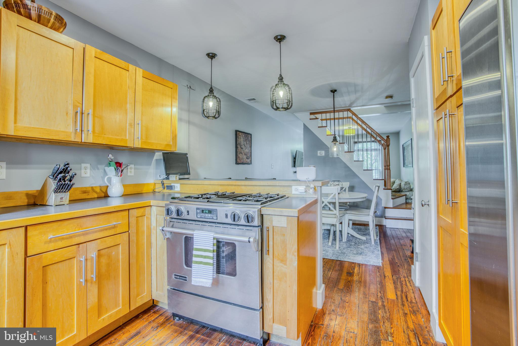 LOCUST POINT - Residential Lease