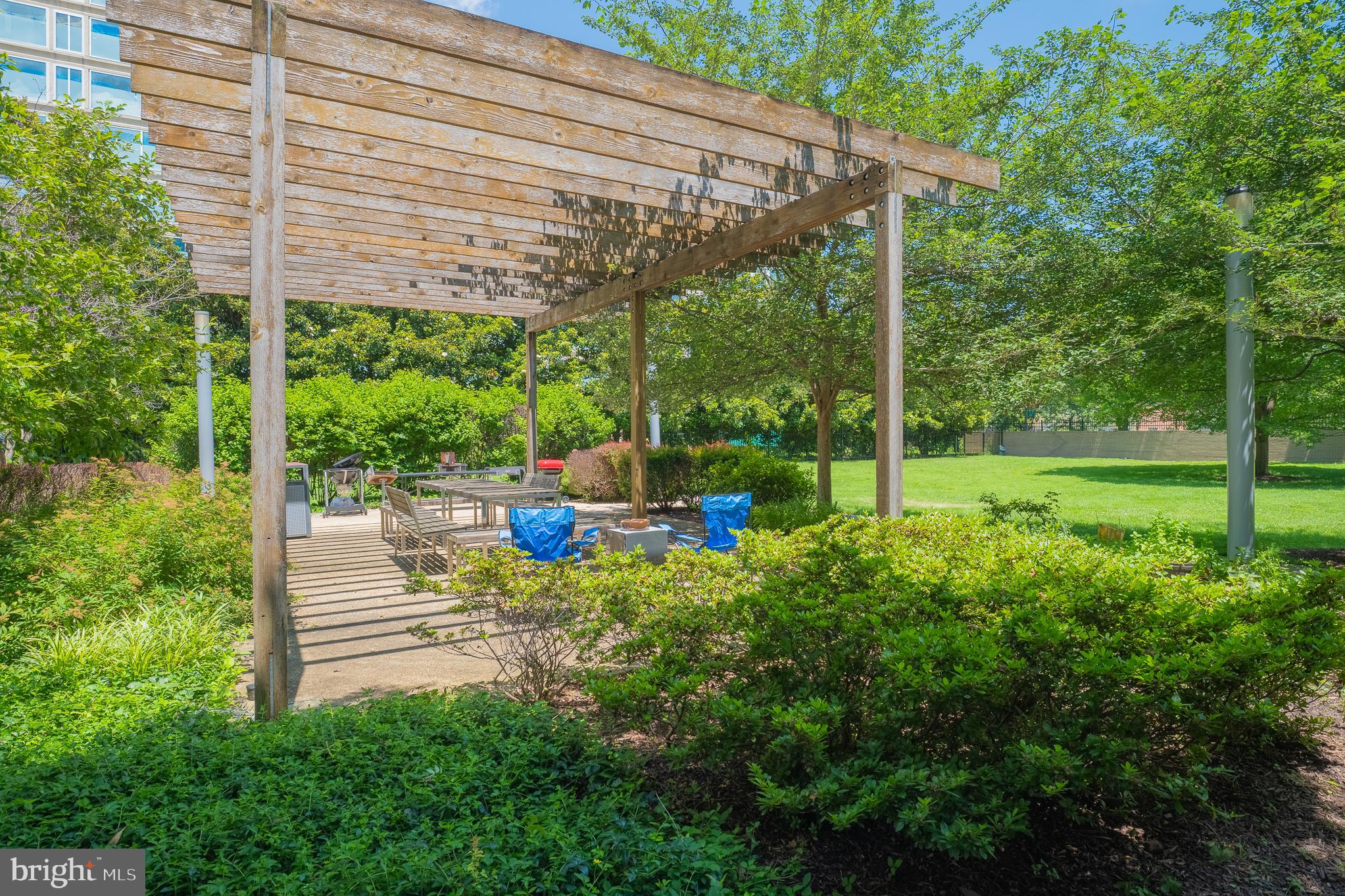 1101 3RD STREET SW 610