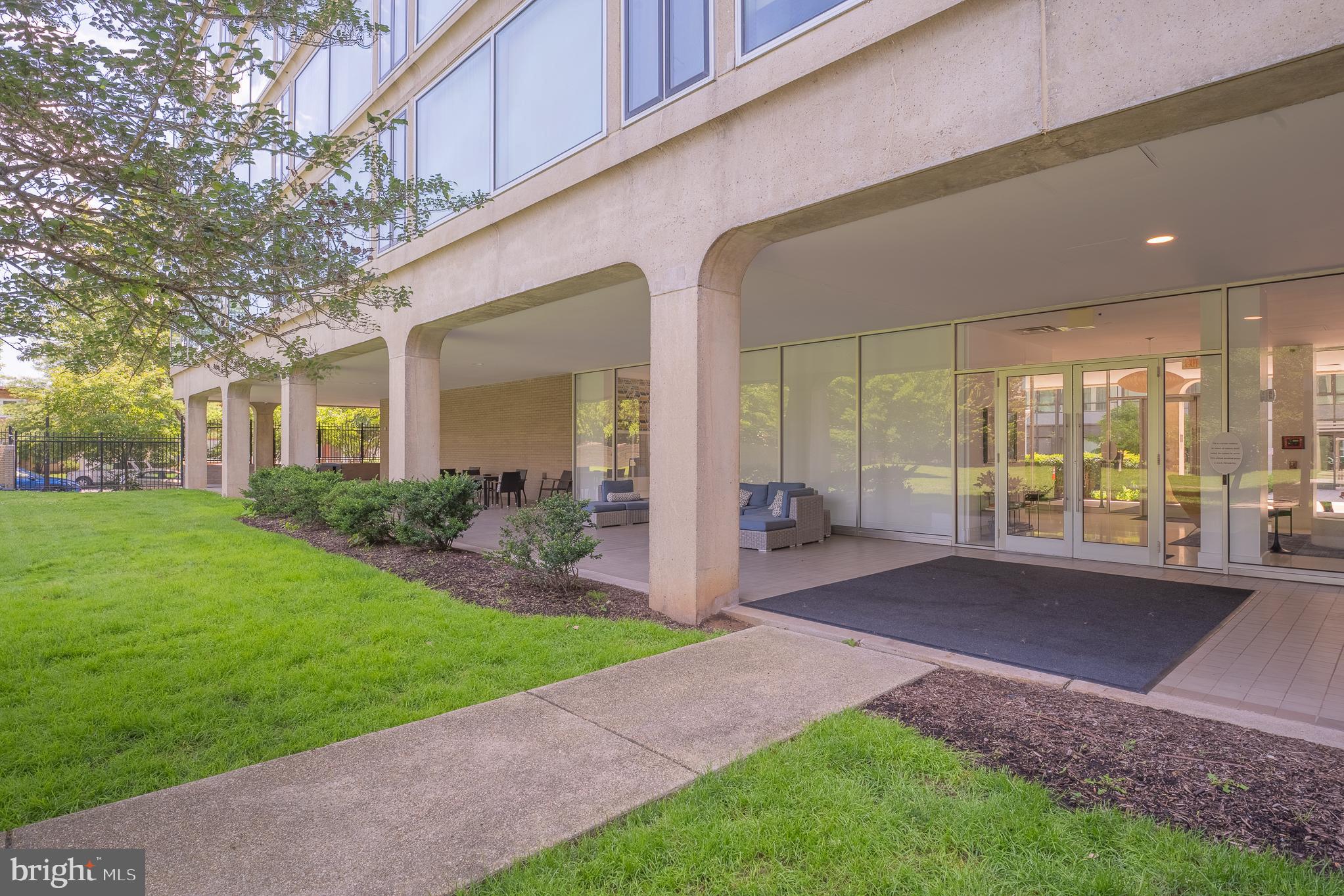 1101 3RD STREET SW 610