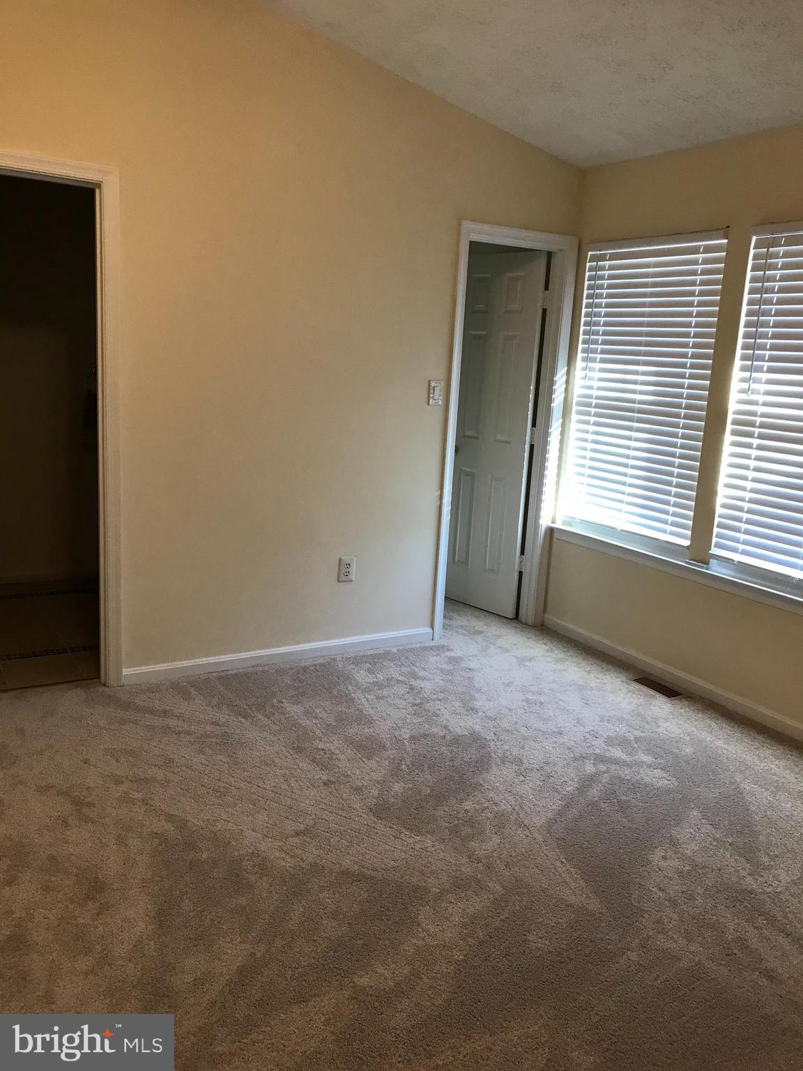 ST CHARLES HUNTINGTON - Residential