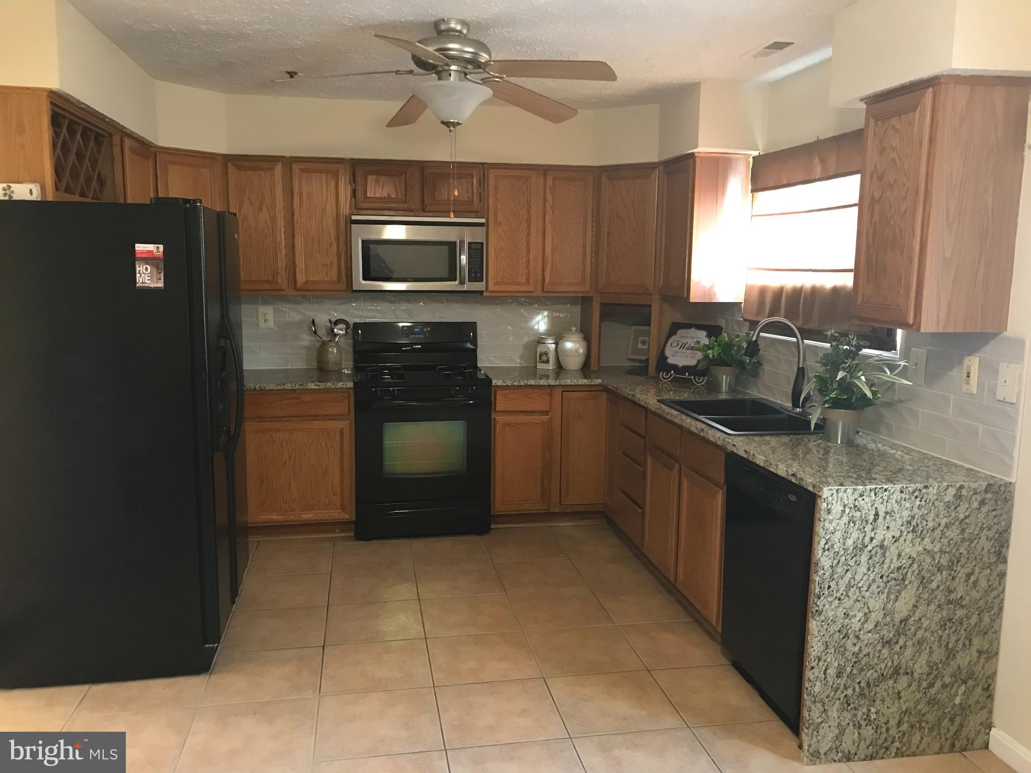 ST CHARLES HUNTINGTON - Residential