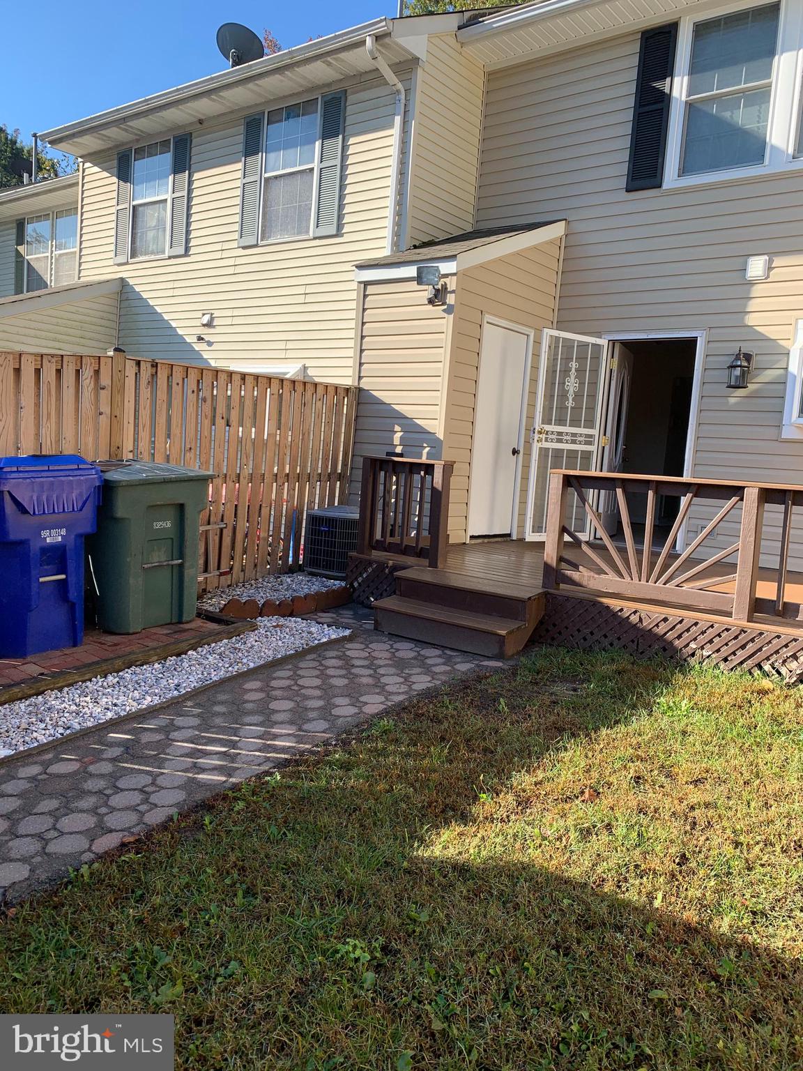 ST CHARLES HUNTINGTON - Residential