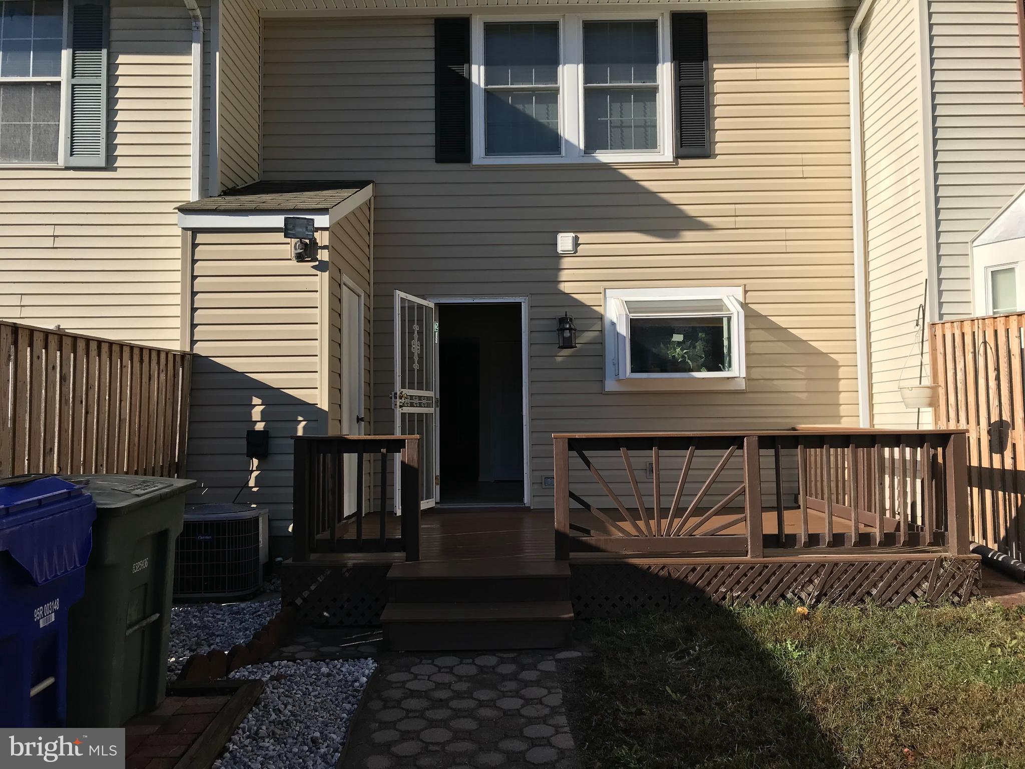 ST CHARLES HUNTINGTON - Residential