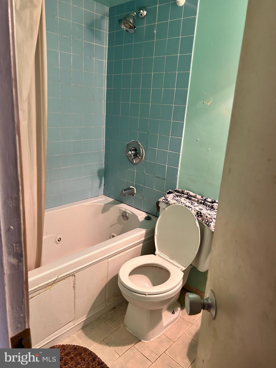 GLENWAYE GARDENS - Residential