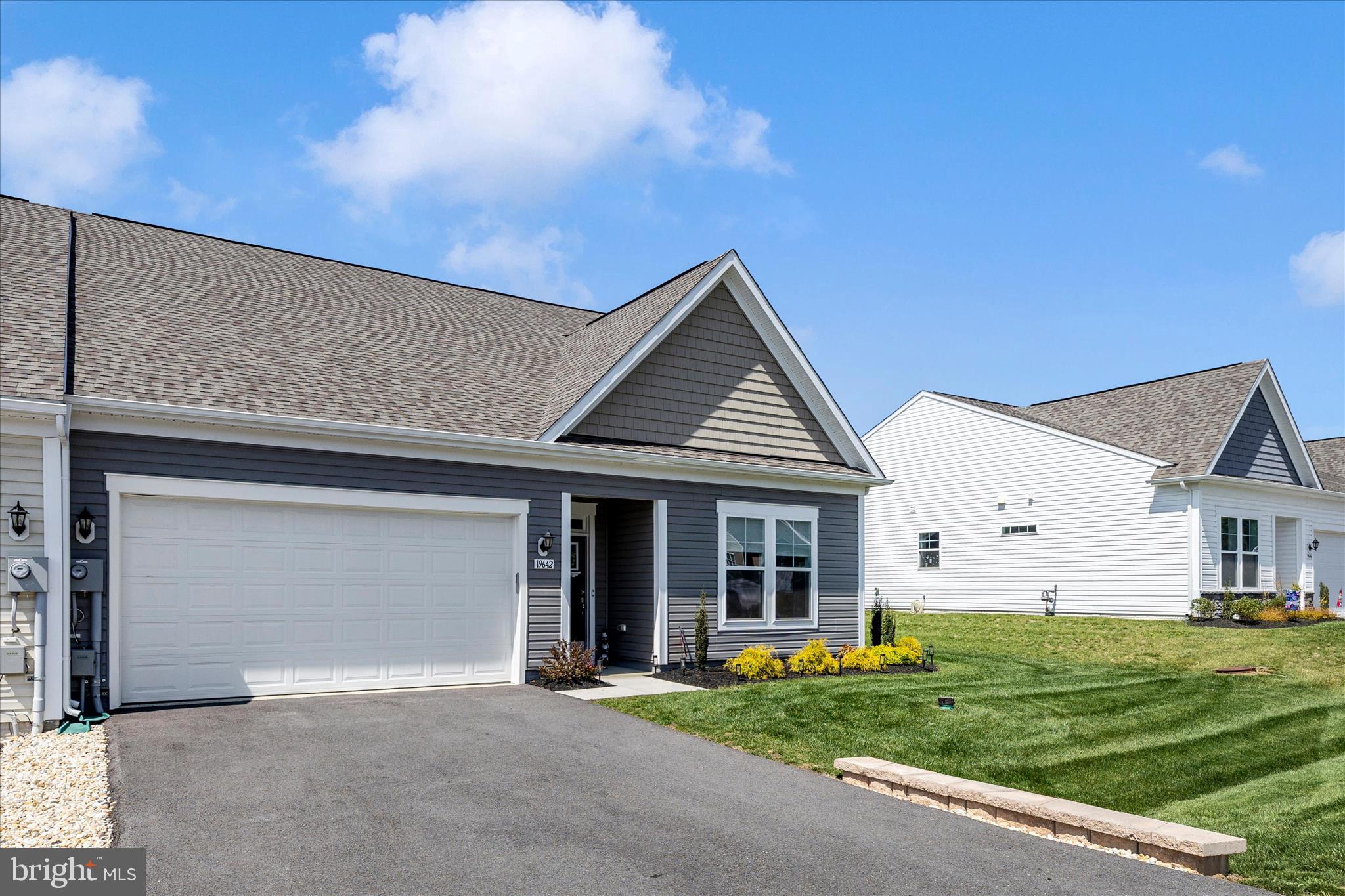 ROSEHILL MANOR - Residential