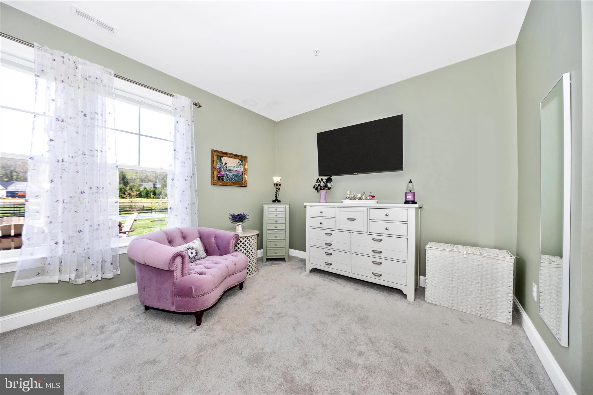 ROSEHILL MANOR - Residential