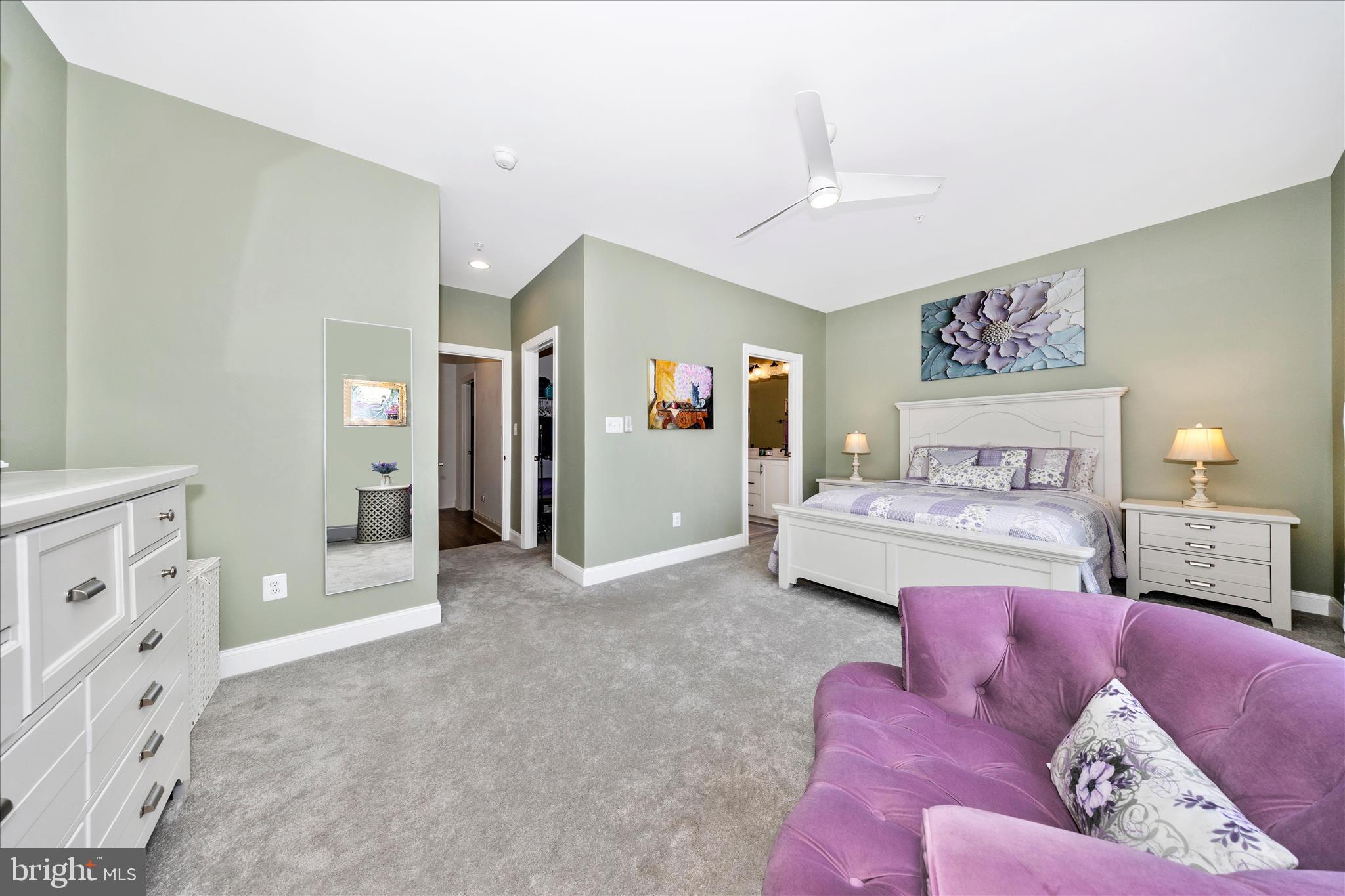 ROSEHILL MANOR - Residential