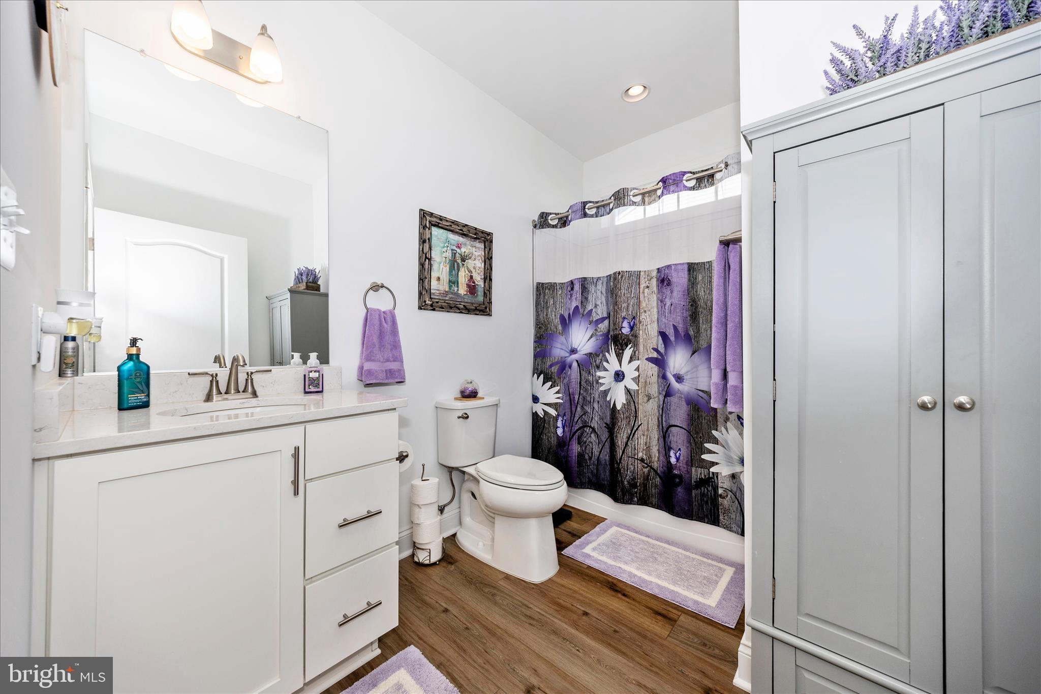 ROSEHILL MANOR - Residential