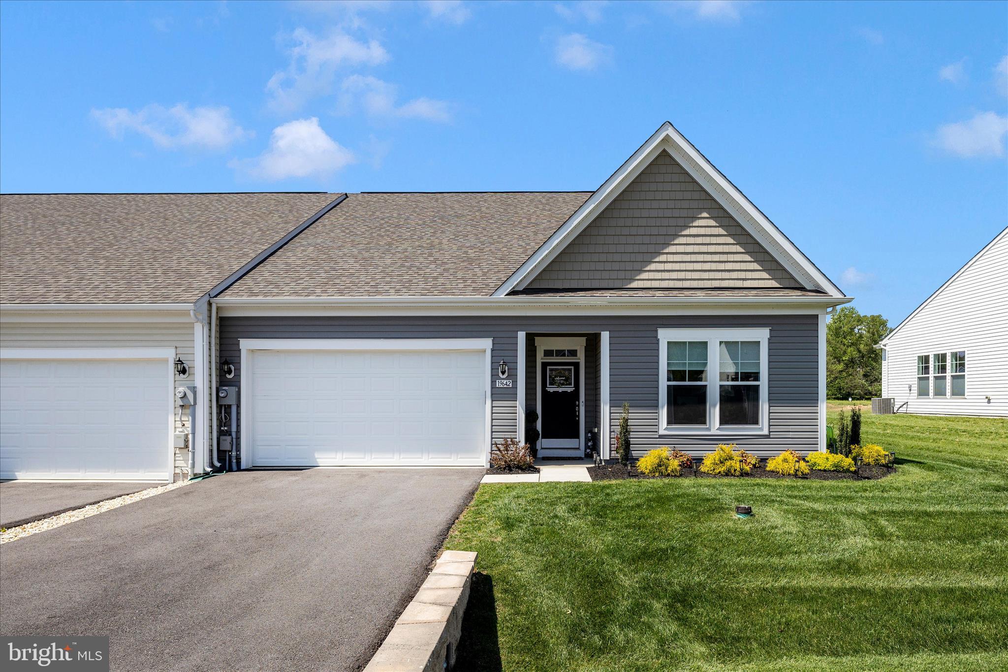 ROSEHILL MANOR - Residential