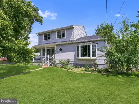 MLS: NJCD2123908