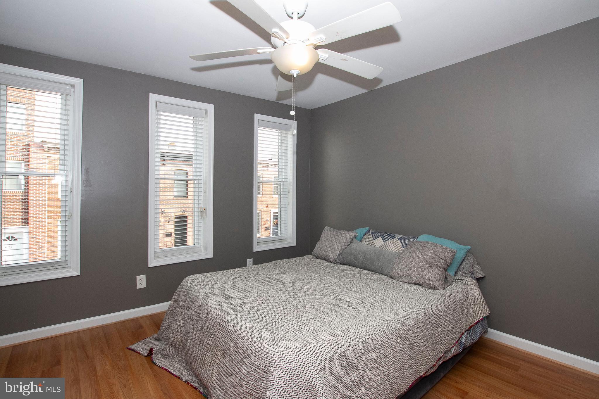 RIVERSIDE - Residential