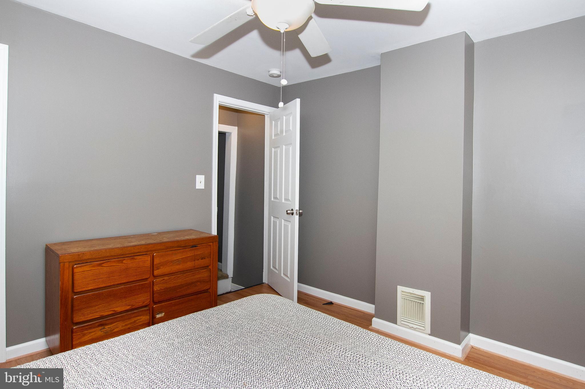 RIVERSIDE - Residential