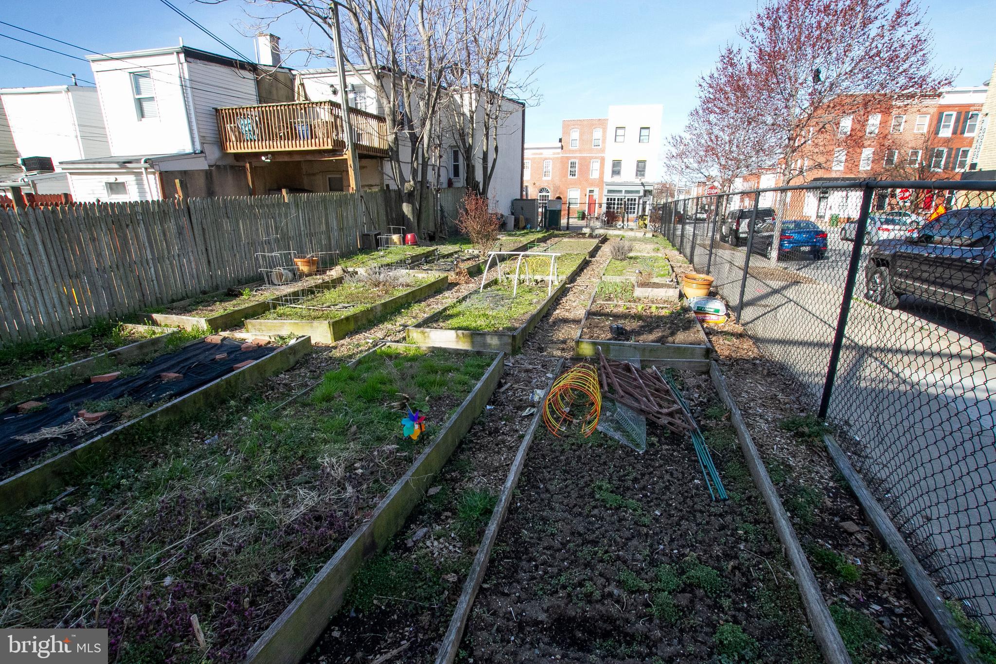 RIVERSIDE - Residential