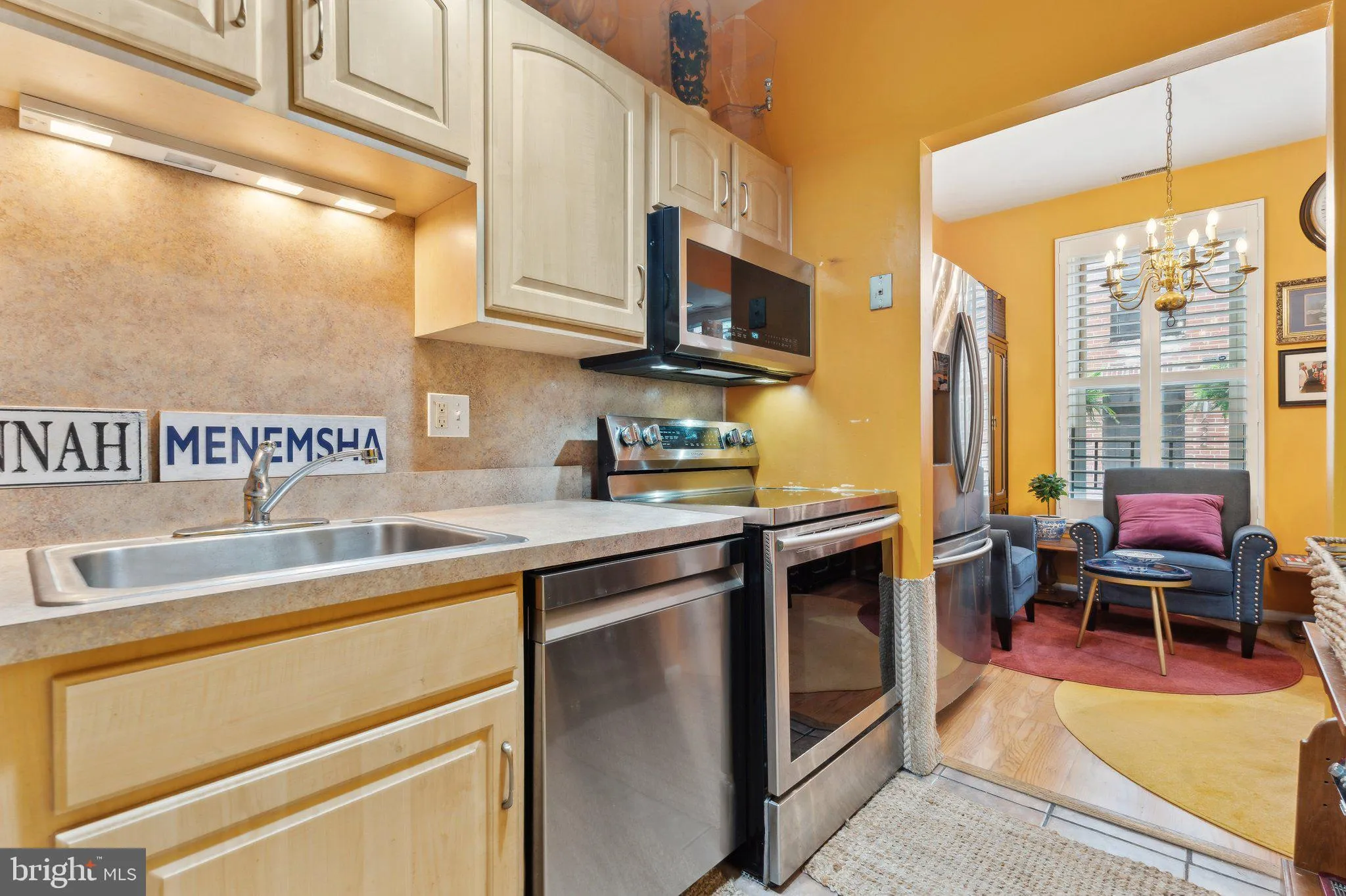 Baltimore, Maryland 21201, United States, 2 Bedrooms Bedrooms, ,2 BathroomsBathrooms,Residential,Active,140255