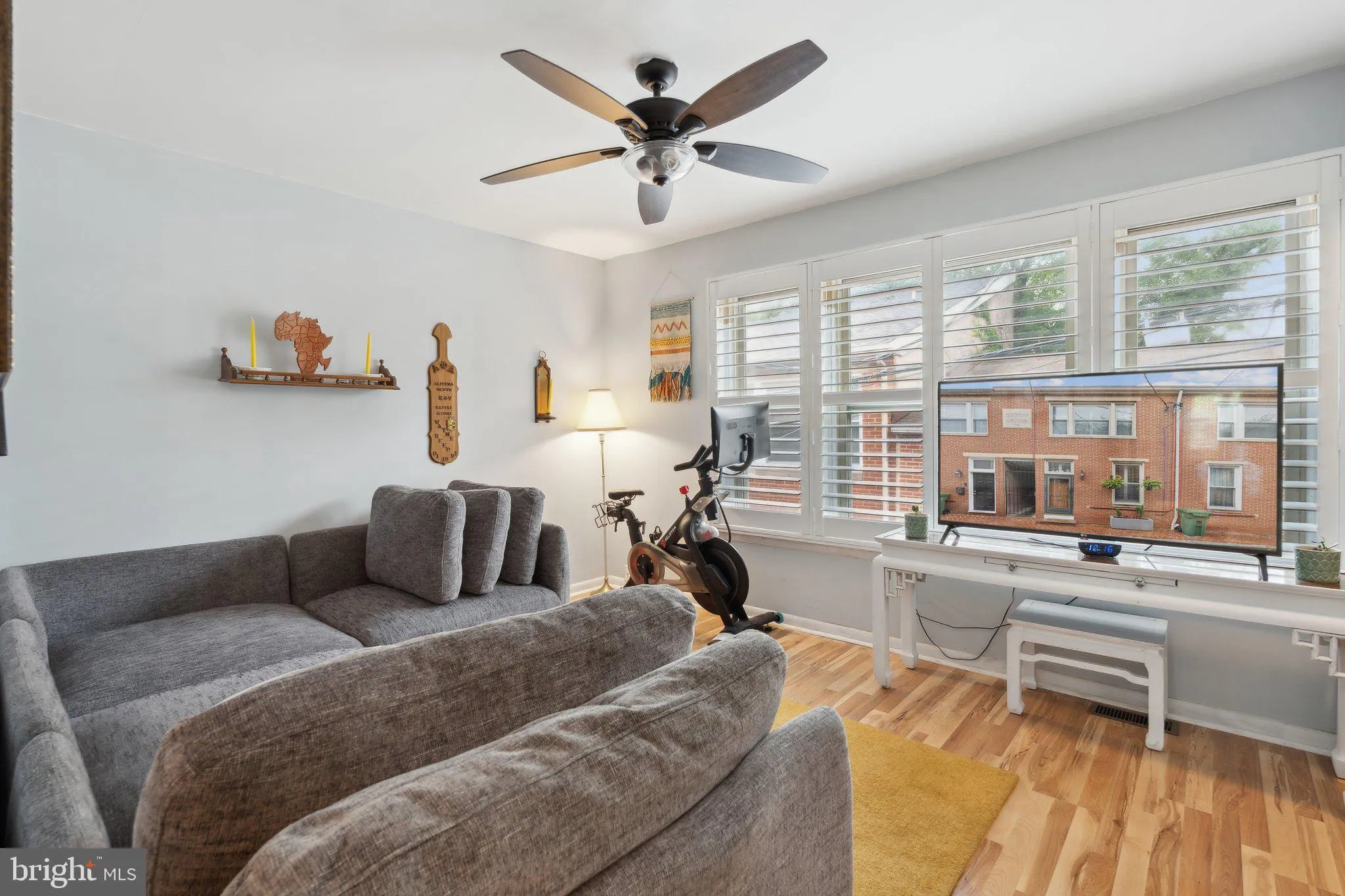 Baltimore, Maryland 21201, United States, 2 Bedrooms Bedrooms, ,2 BathroomsBathrooms,Residential,Active,140255