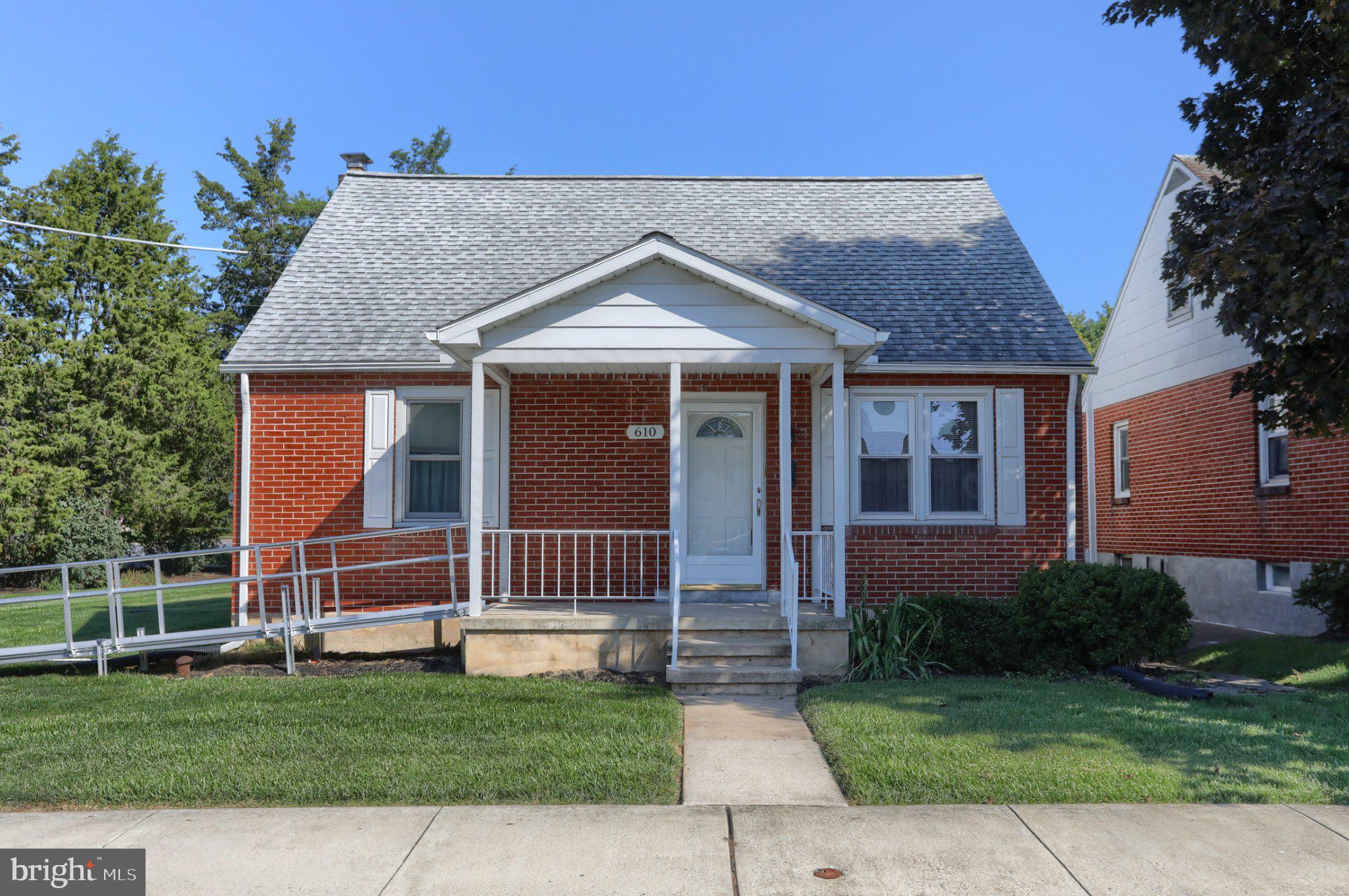 610 W 2ND STREET