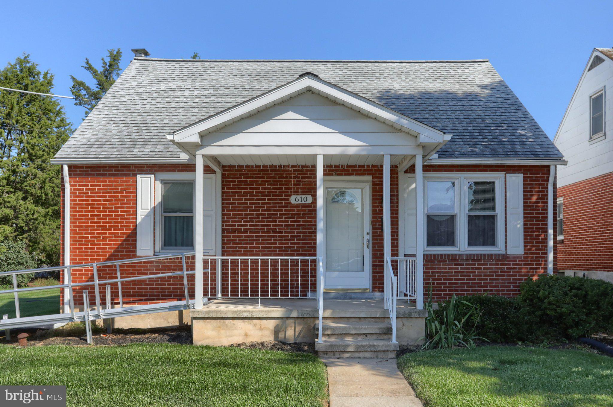 610 W 2ND STREET