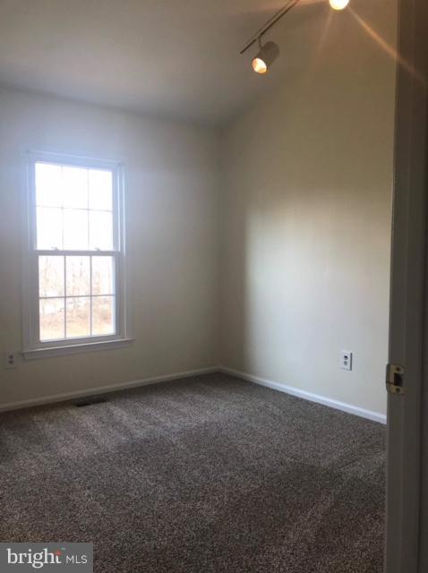 FAIR RIDGE - Residential Lease