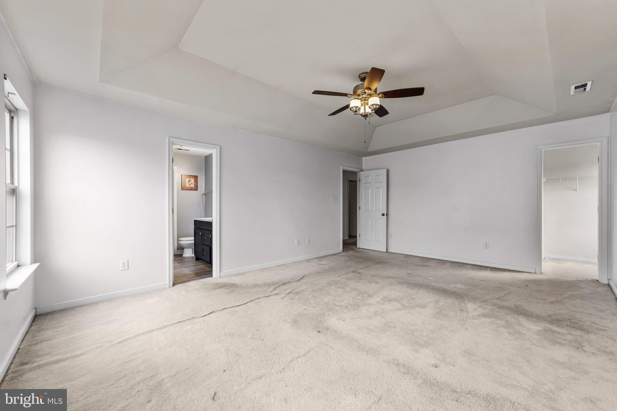 COUNTRYSIDE - Residential