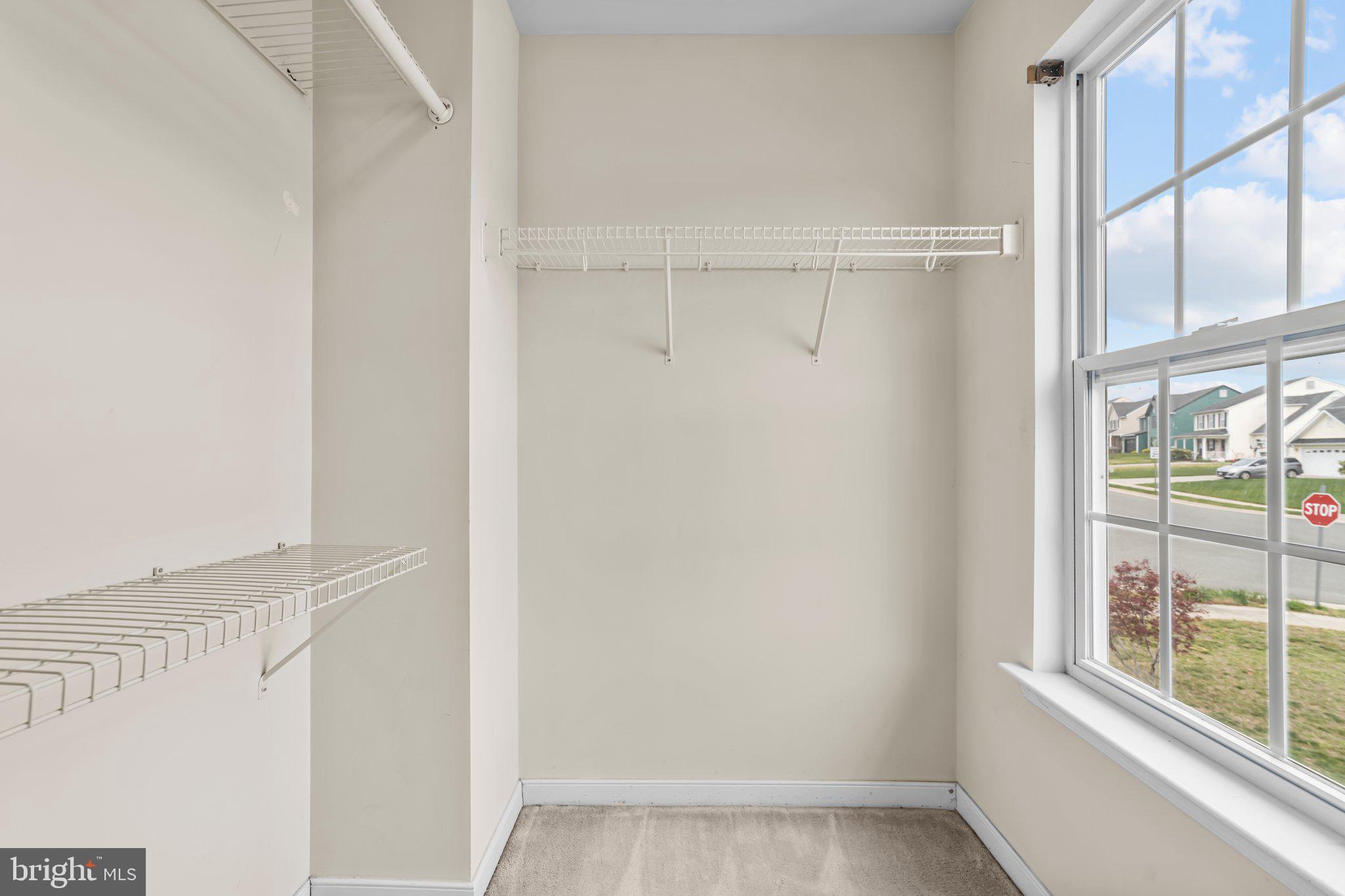 COUNTRYSIDE - Residential