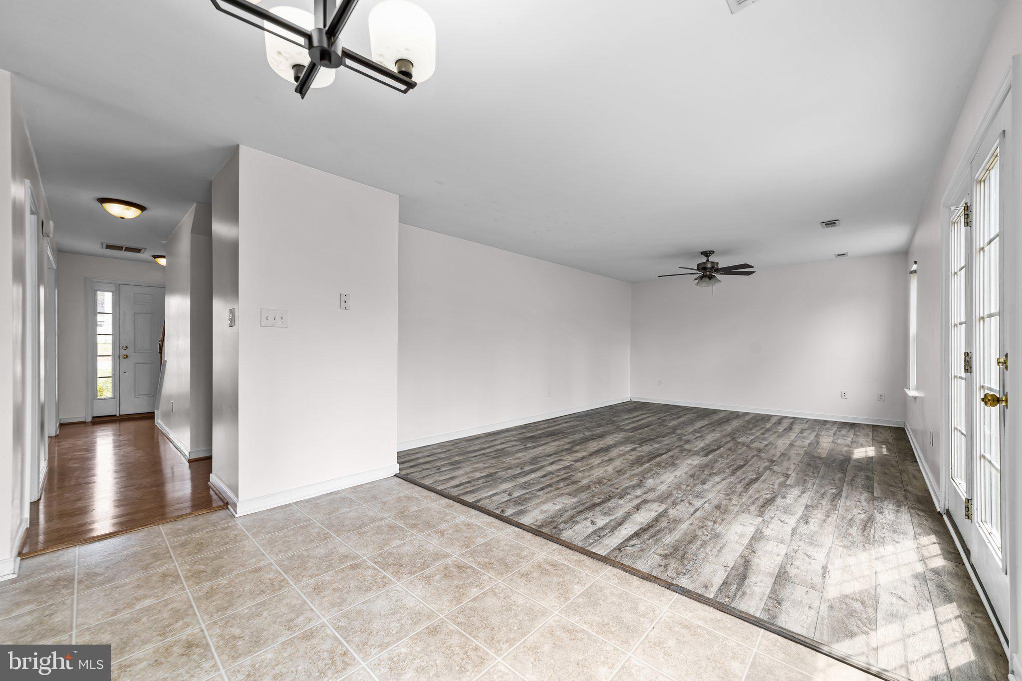 COUNTRYSIDE - Residential