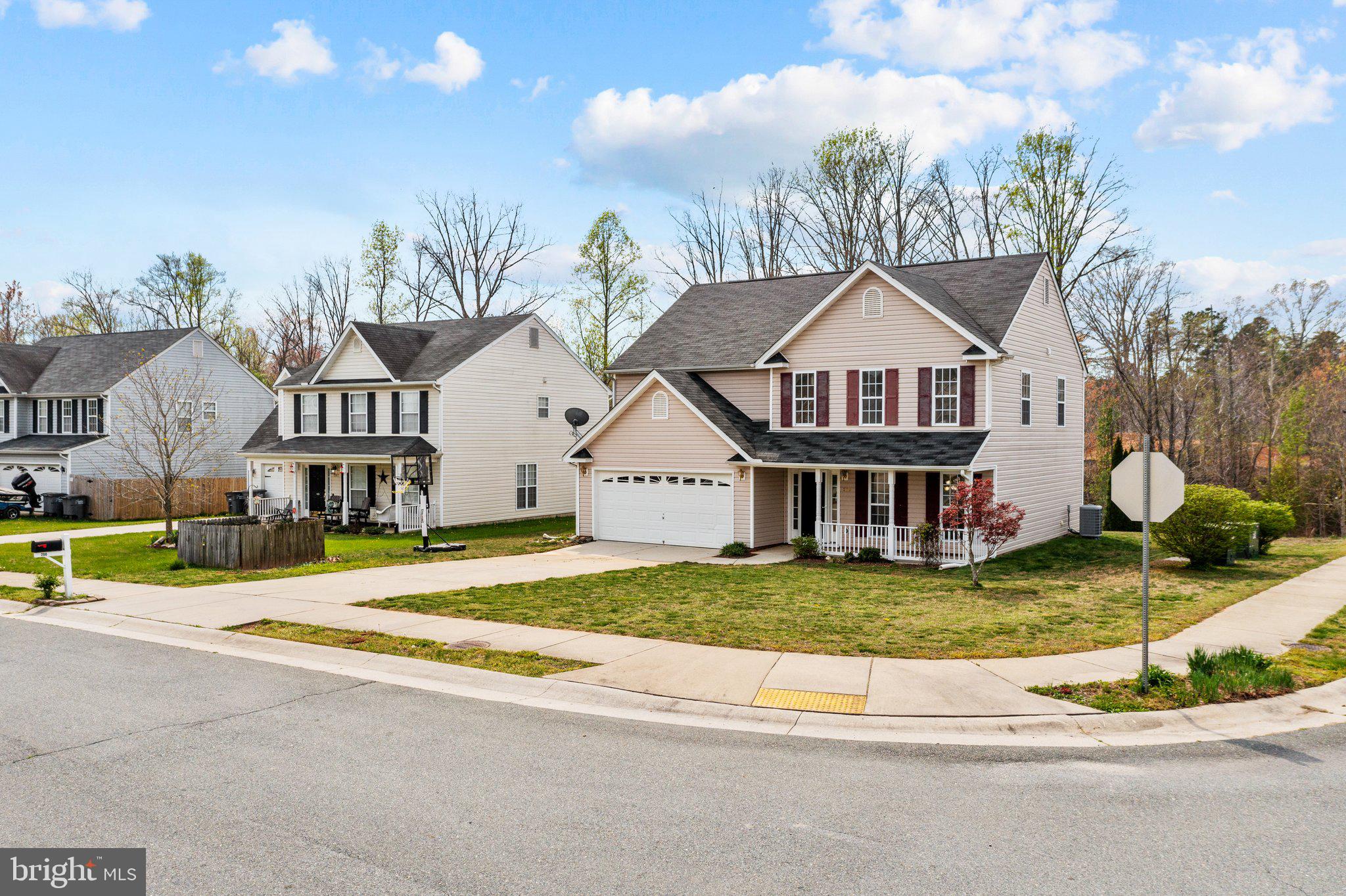 COUNTRYSIDE - Residential
